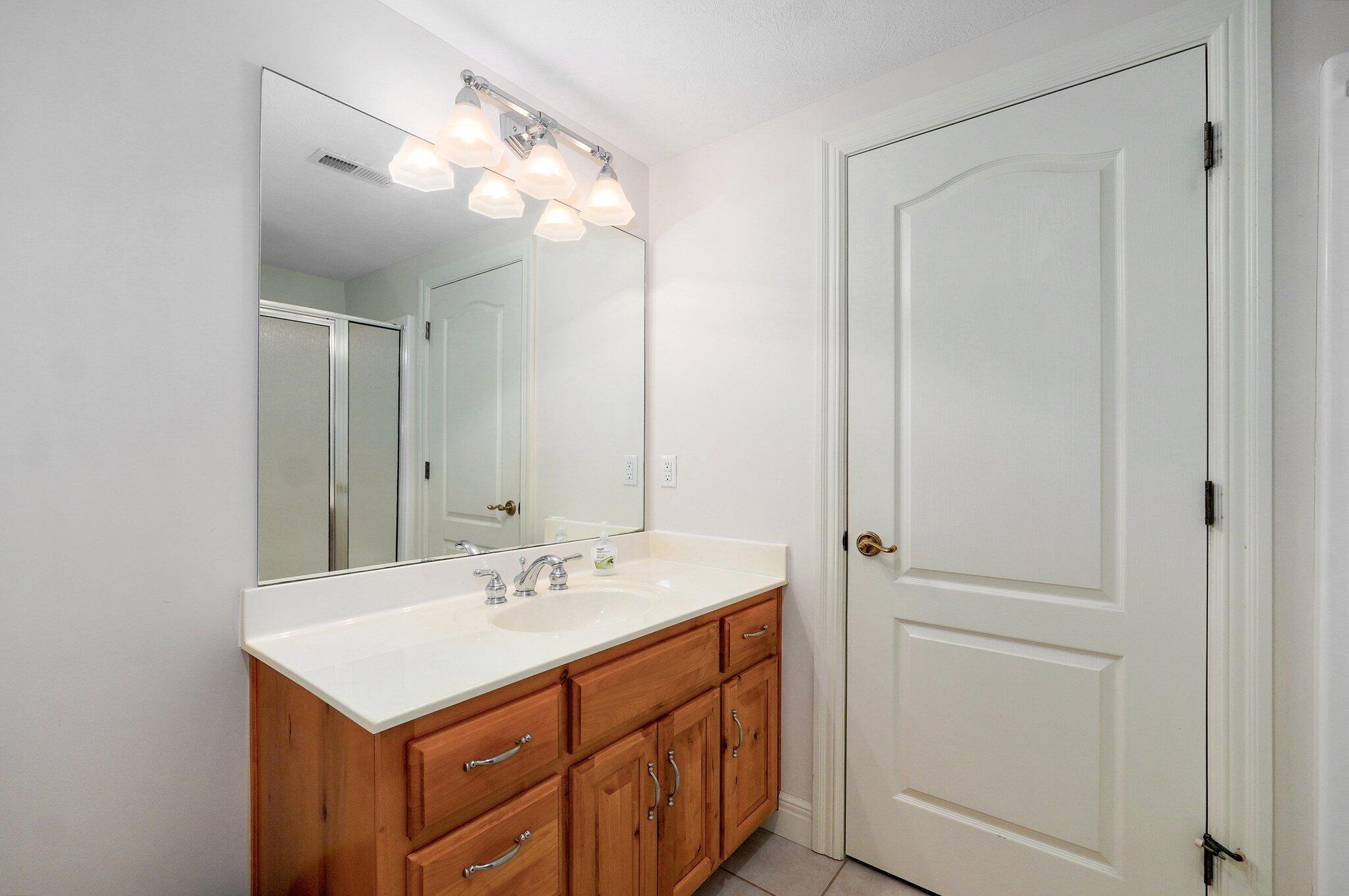 3954 East Wilshire Street Property Photo 36