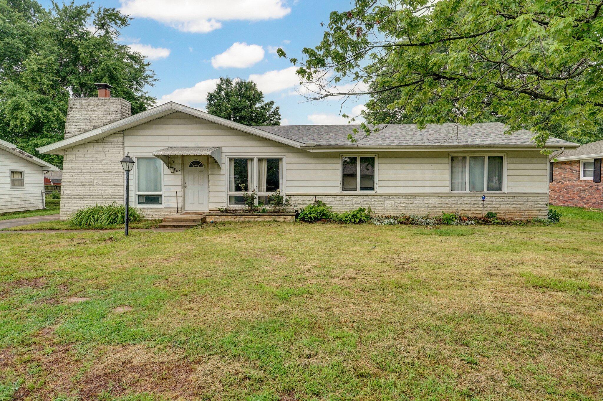917 Wood Street Property Photo 1