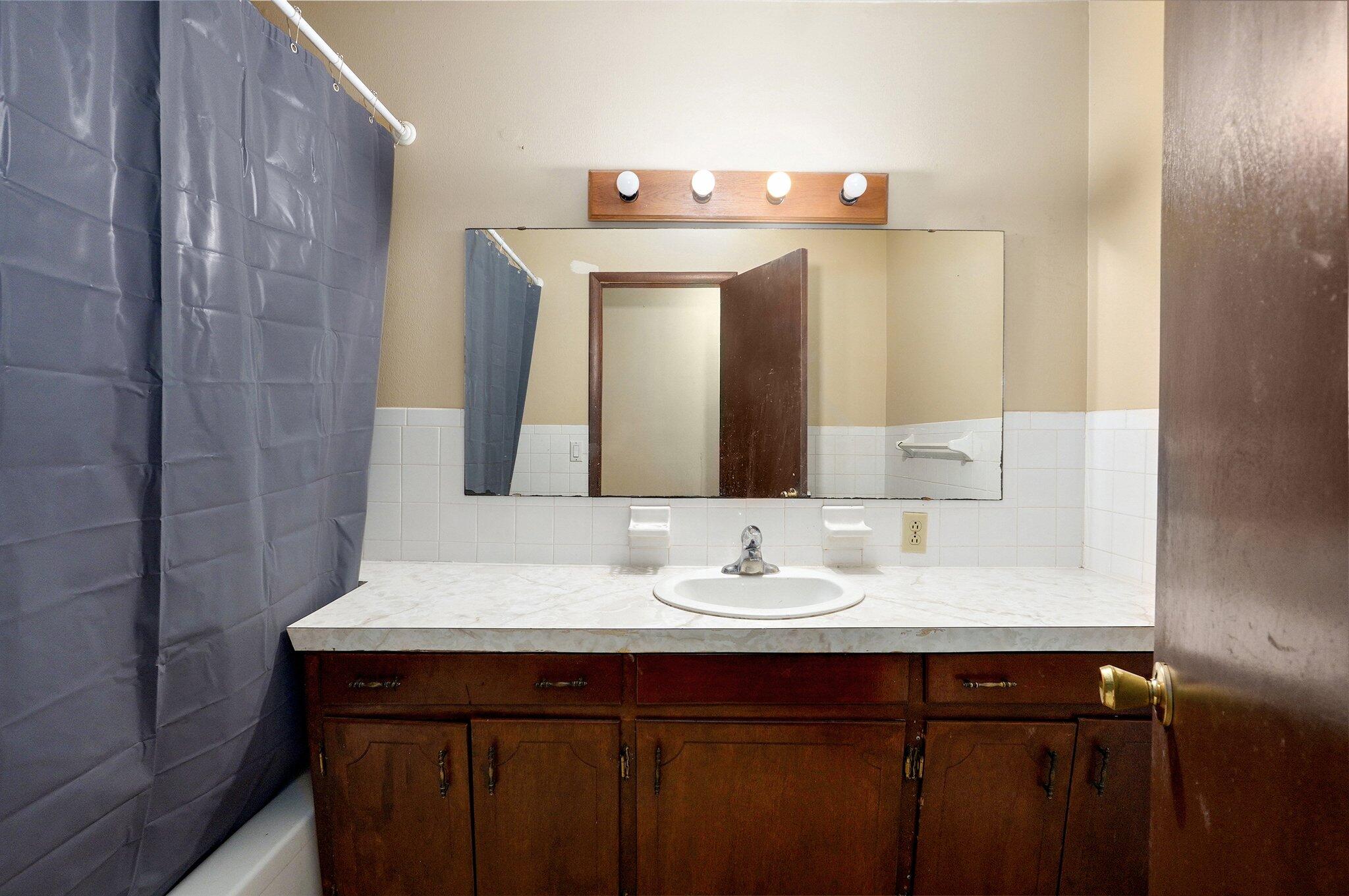 917 Wood Street Property Photo 17