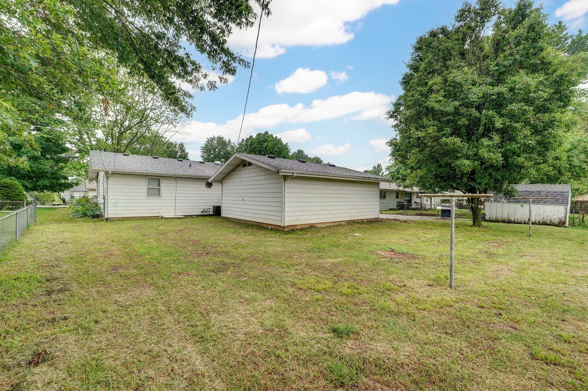 917 Wood Street Property Photo 24