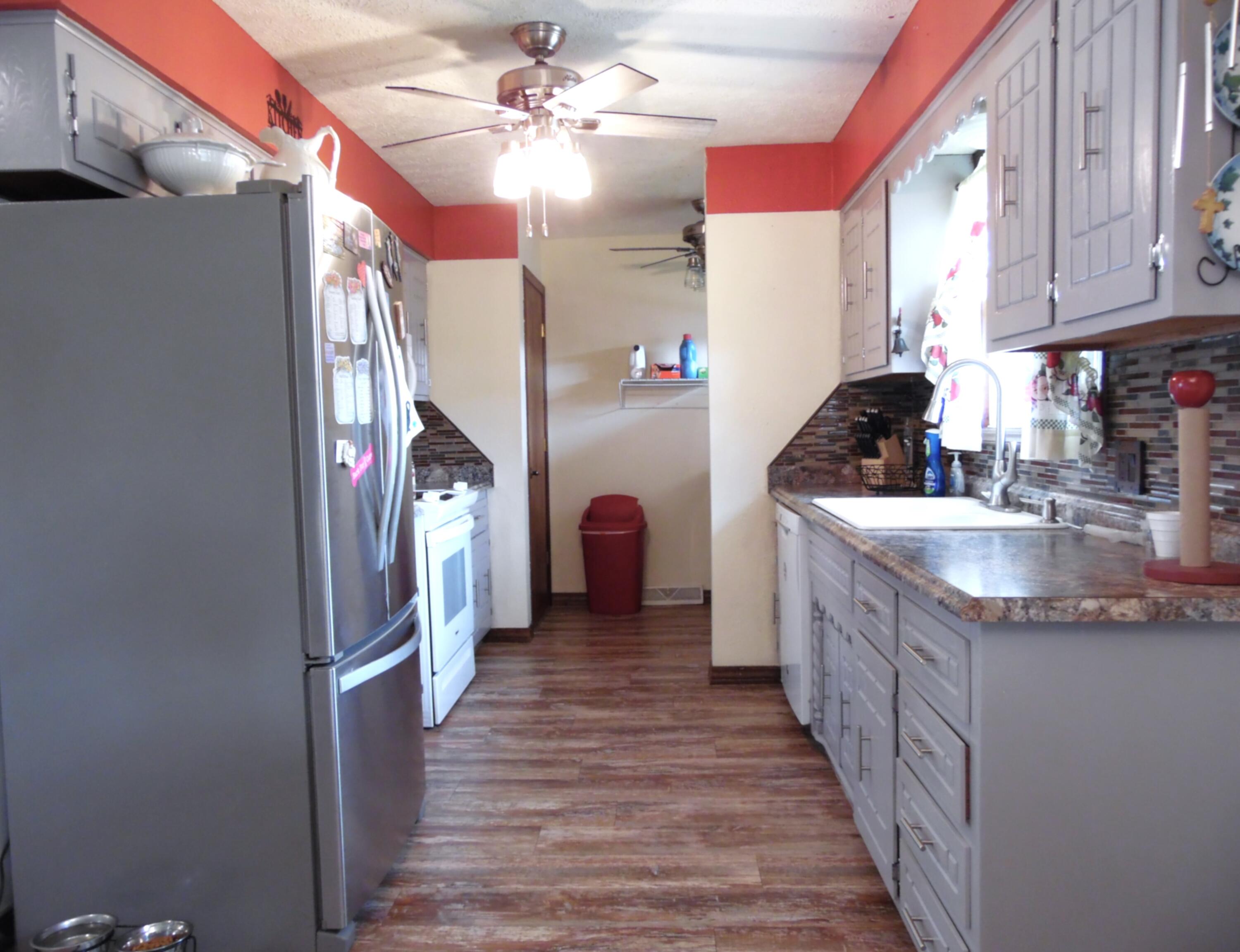 320 West Charles Street Property Photo 5