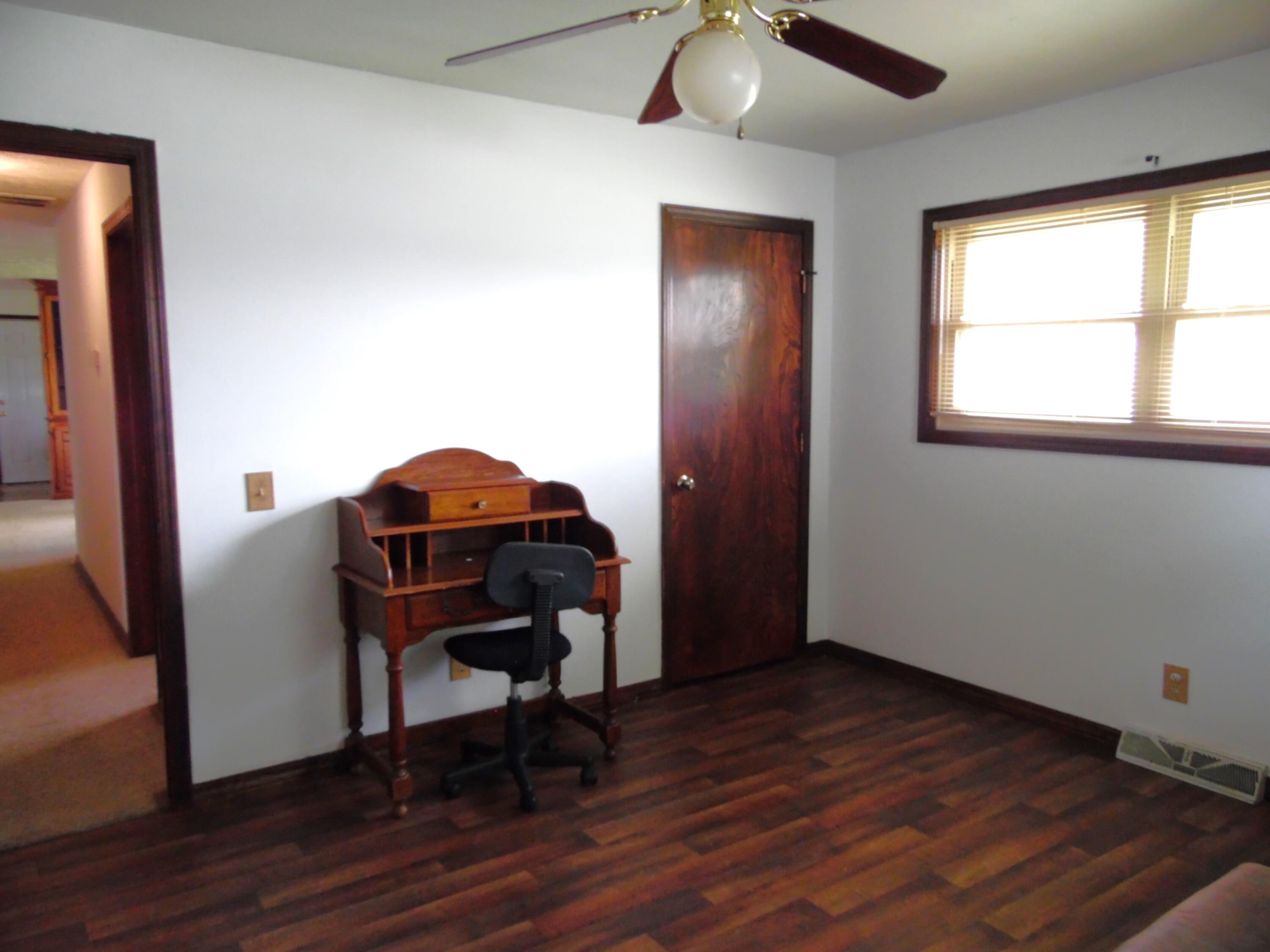 320 West Charles Street Property Photo 15