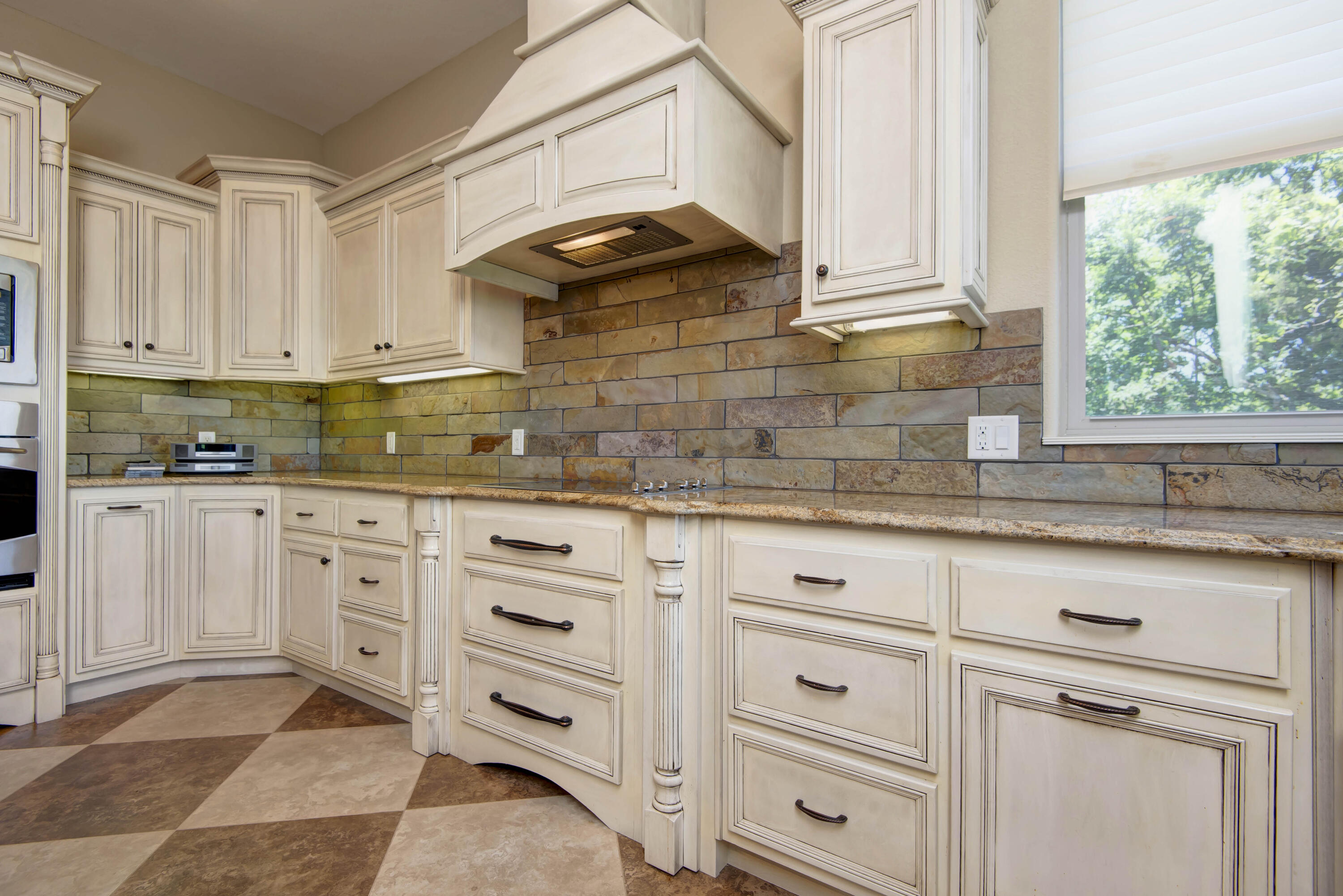 275 Split Rock Drive Property Photo 14