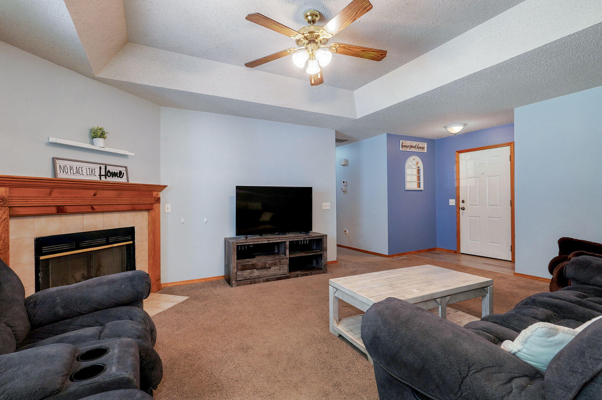 3357 West Rockwood Street Property Photo 2
