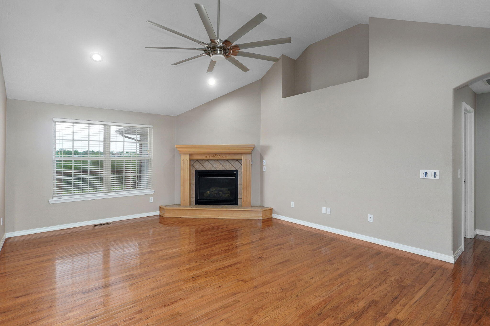 3582 North Thistlewood Court Property Photo 5