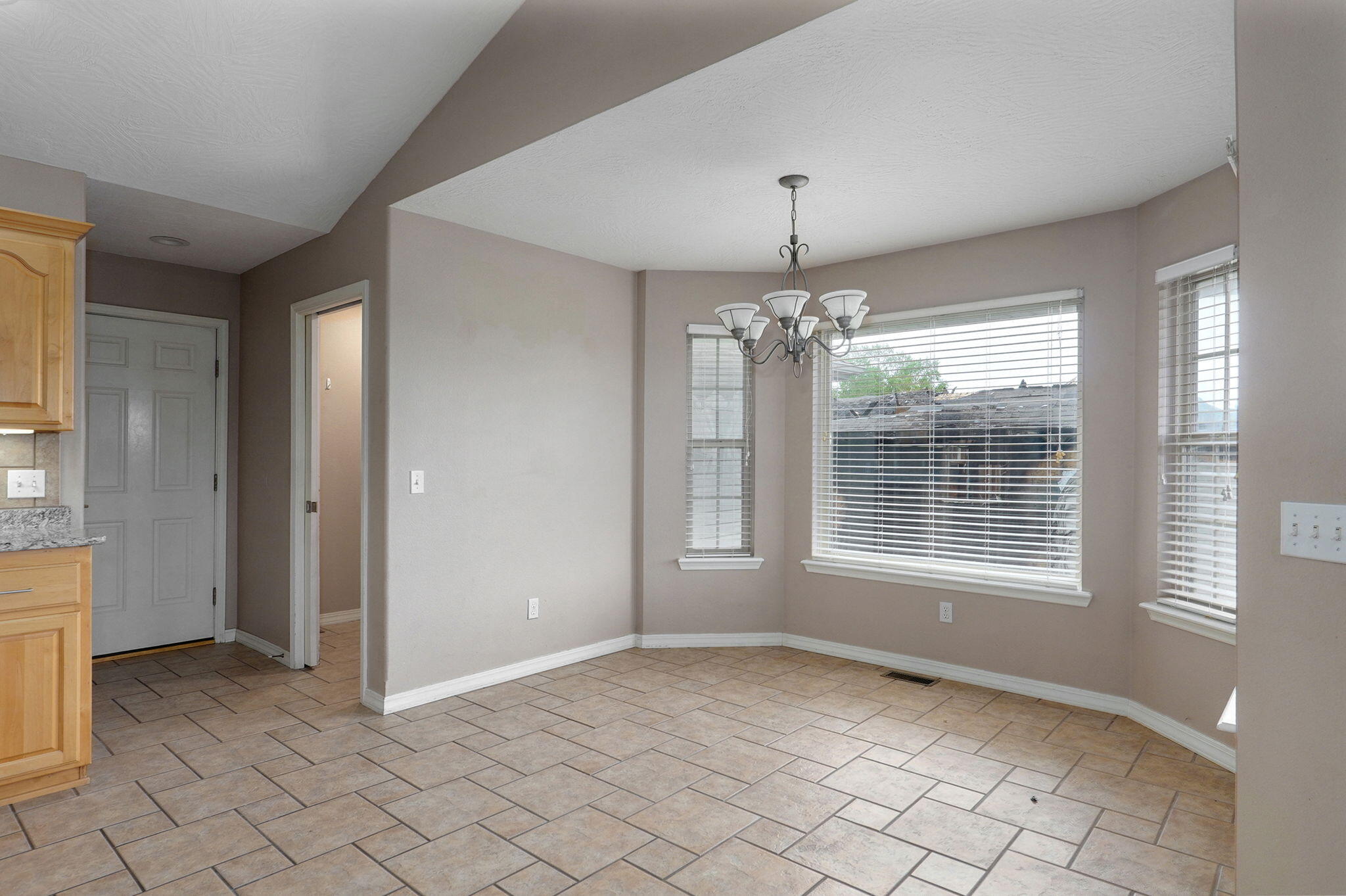3582 North Thistlewood Court Property Photo 10