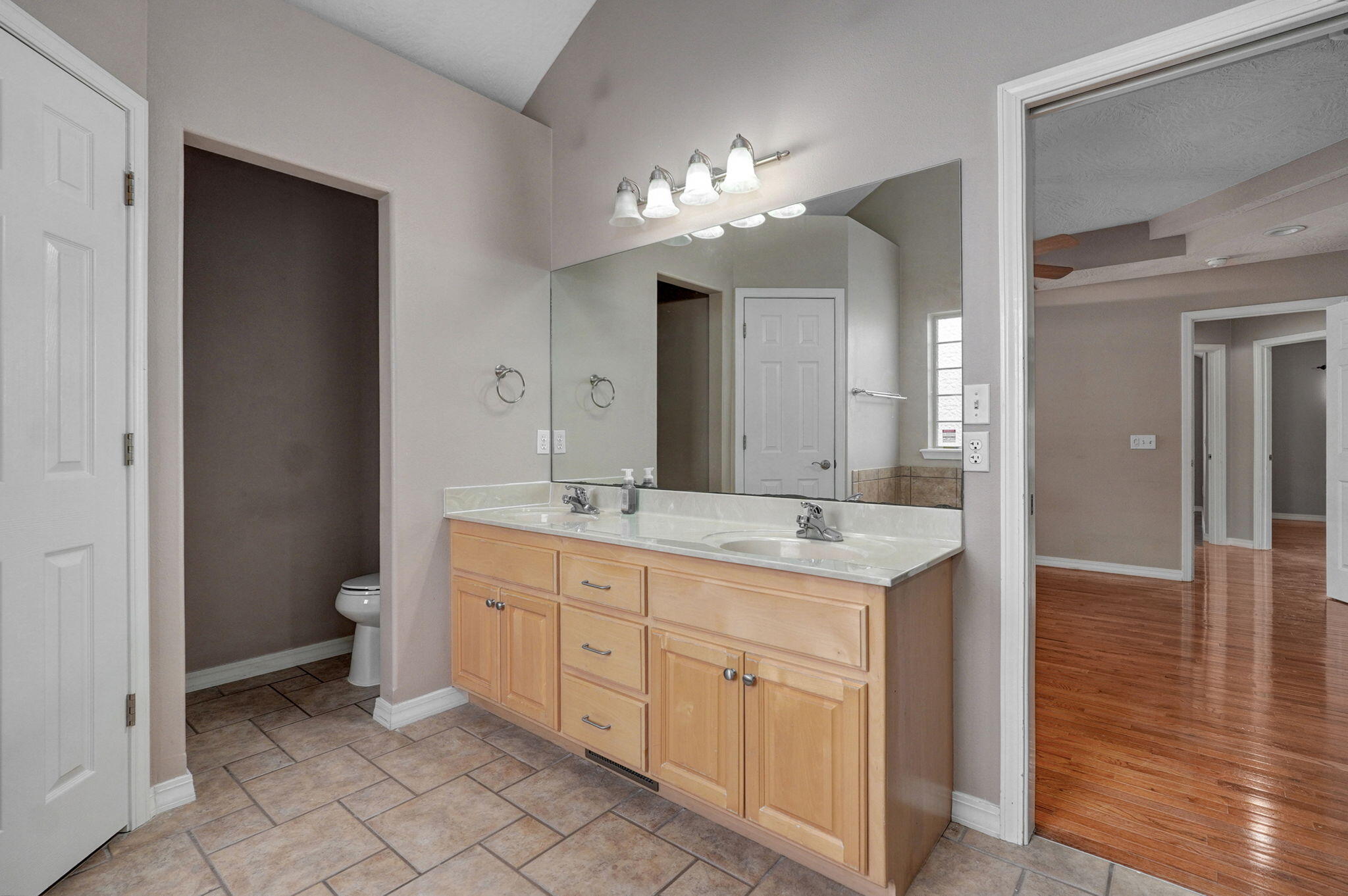 3582 North Thistlewood Court Property Photo 18
