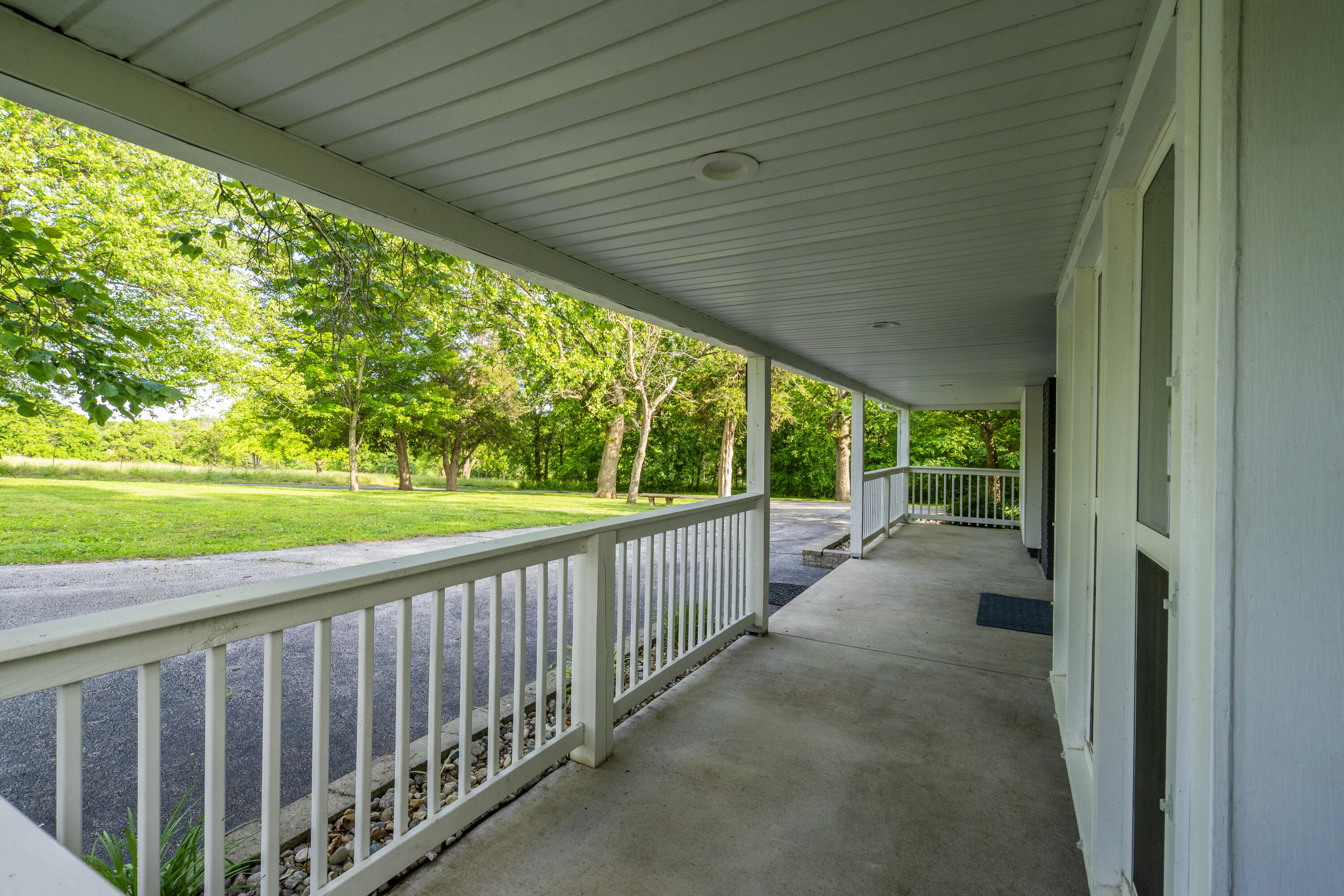 4159 North Farm Road 173 Property Photo 11