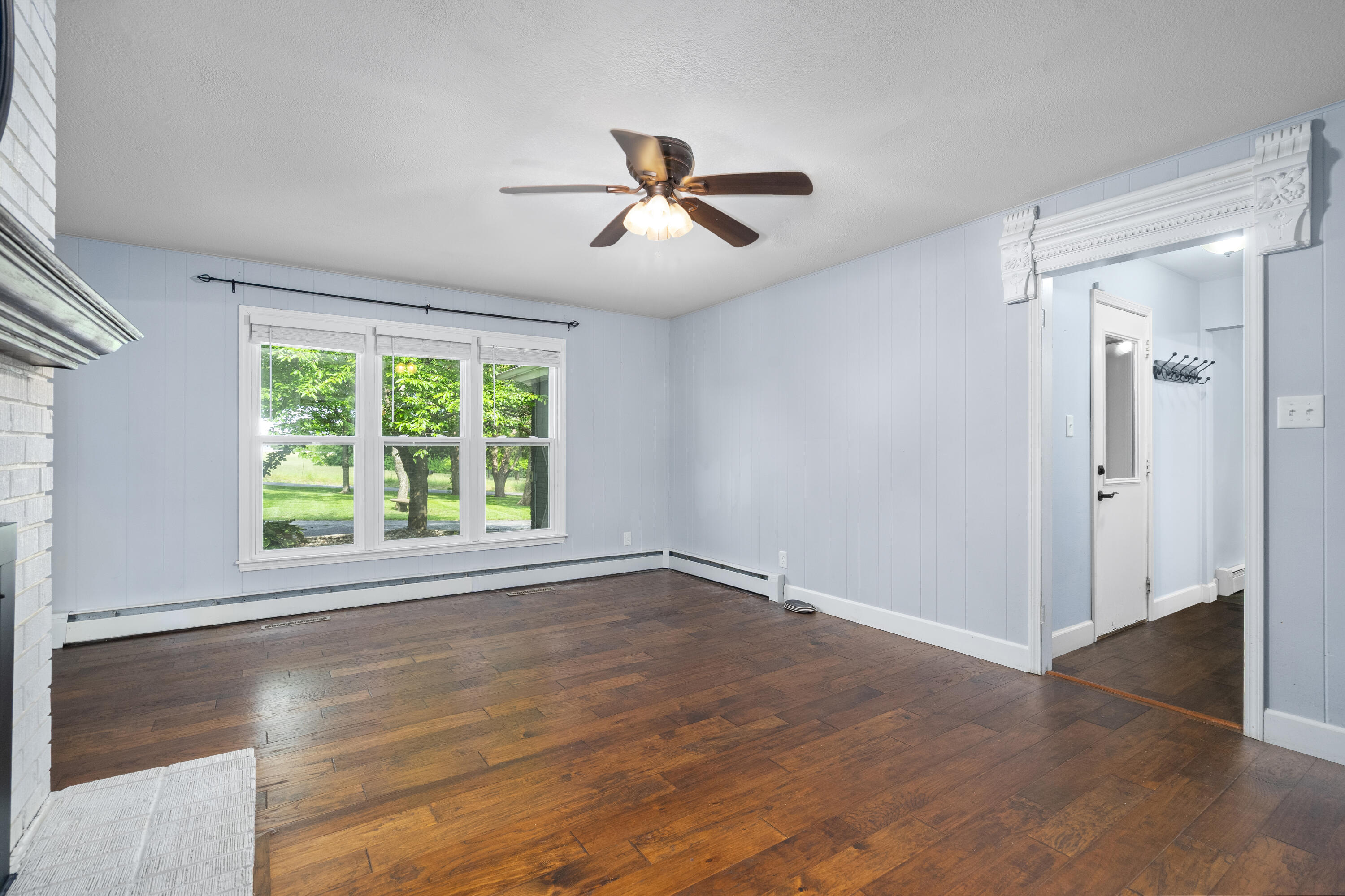 4159 North Farm Road 173 Property Photo 24