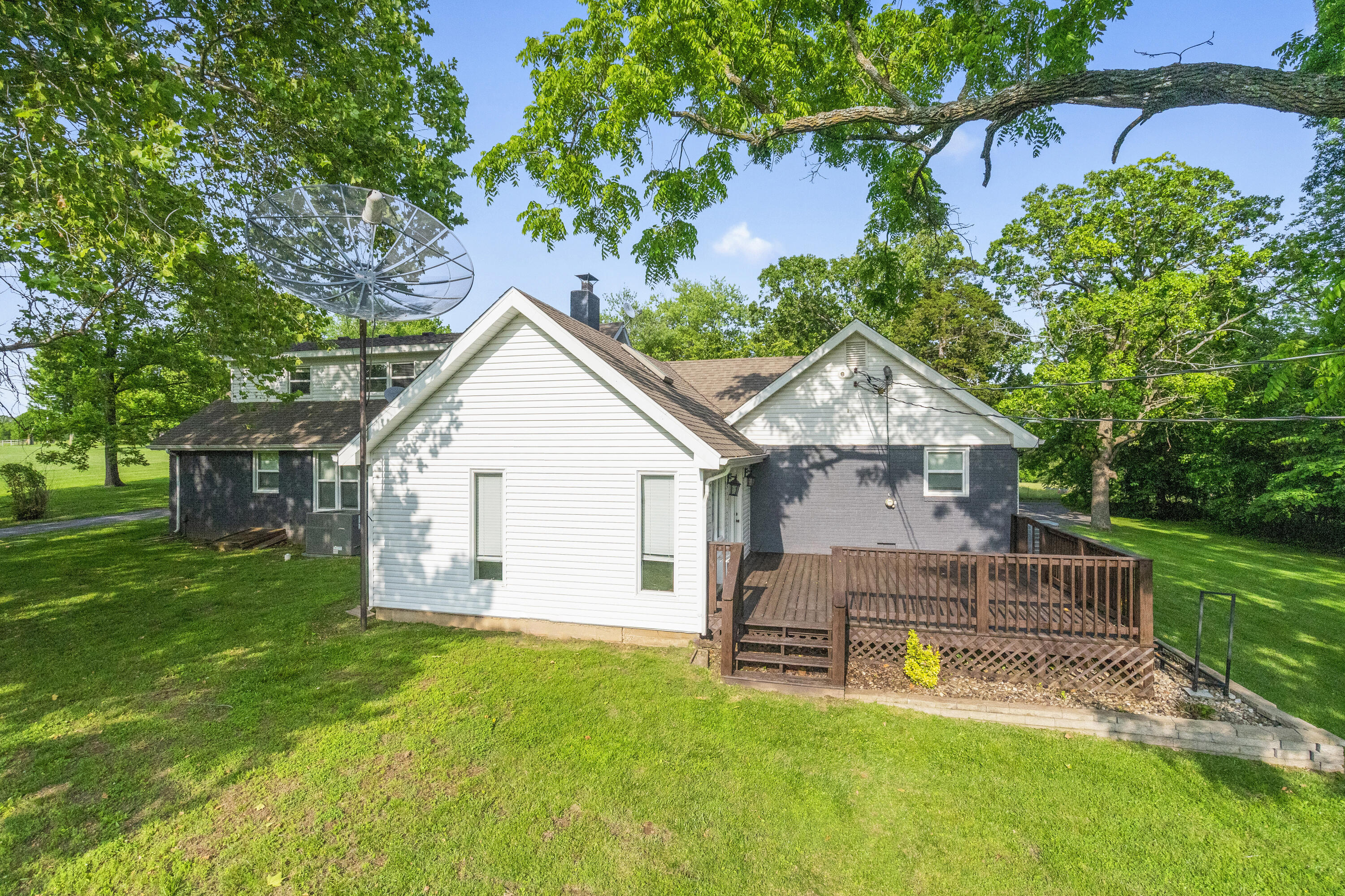 4159 North Farm Road 173 Property Photo 44