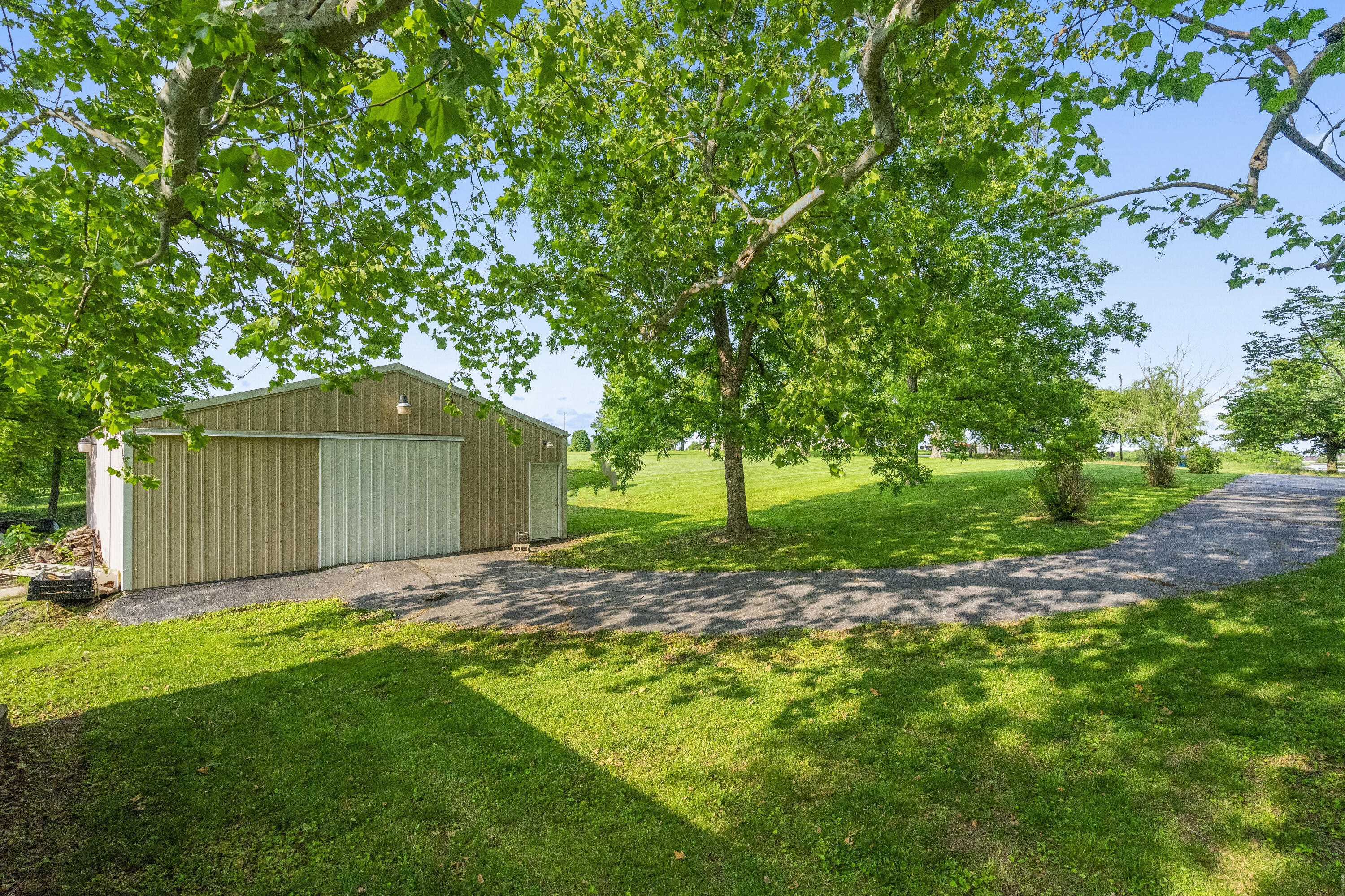 4159 North Farm Road 173 Property Photo 53