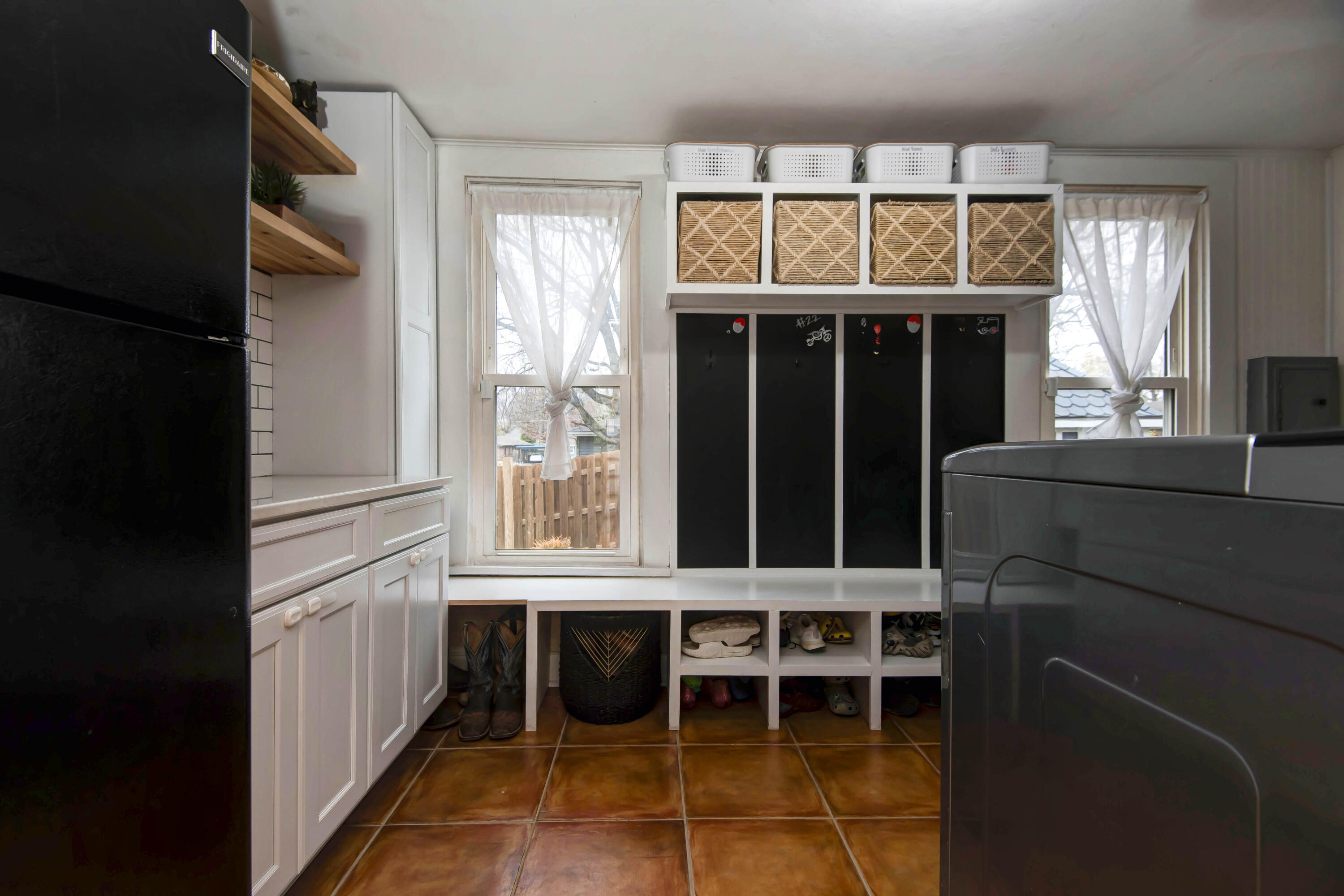 1435 East Walnut Street Property Photo 22