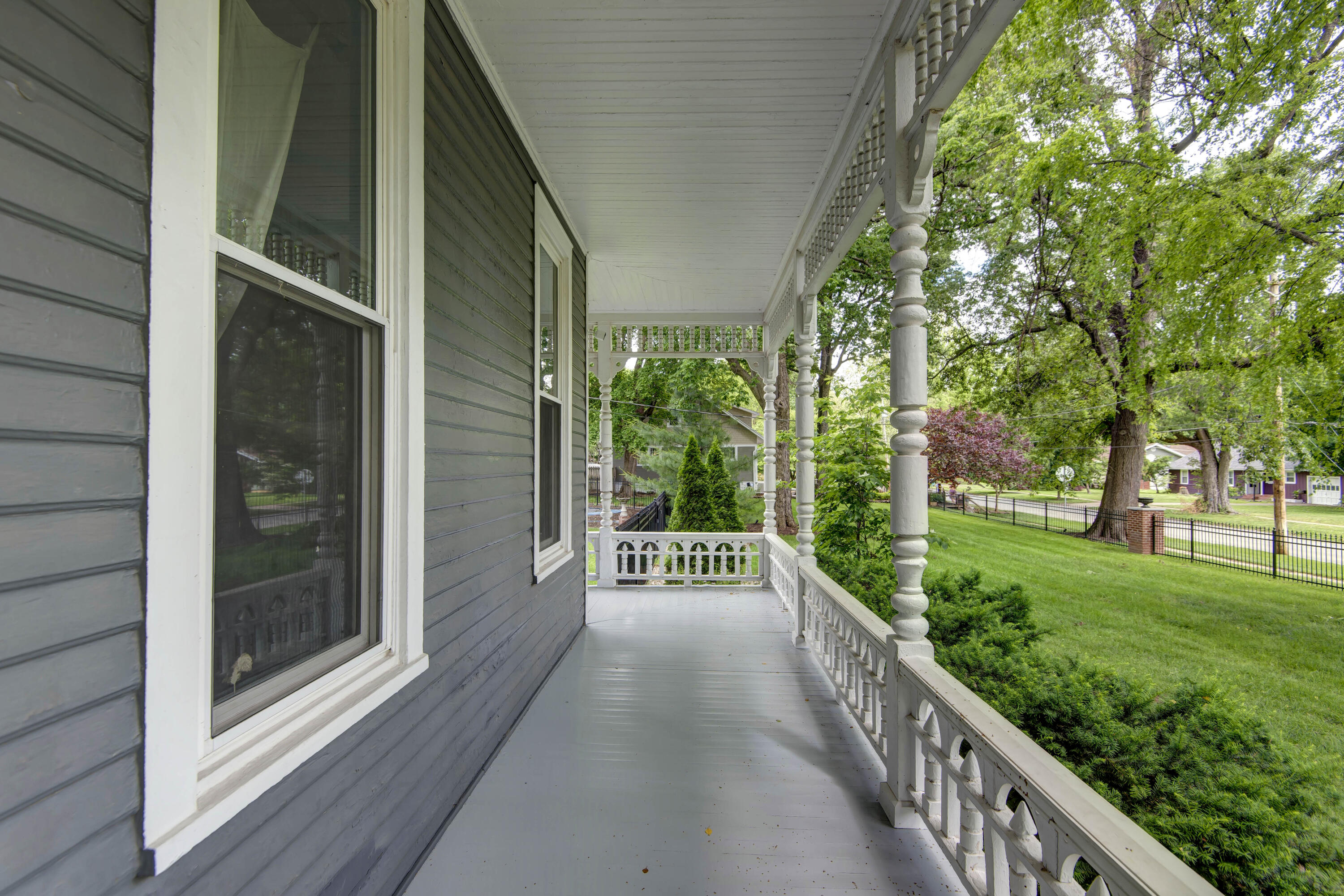 1435 East Walnut Street Property Photo 54
