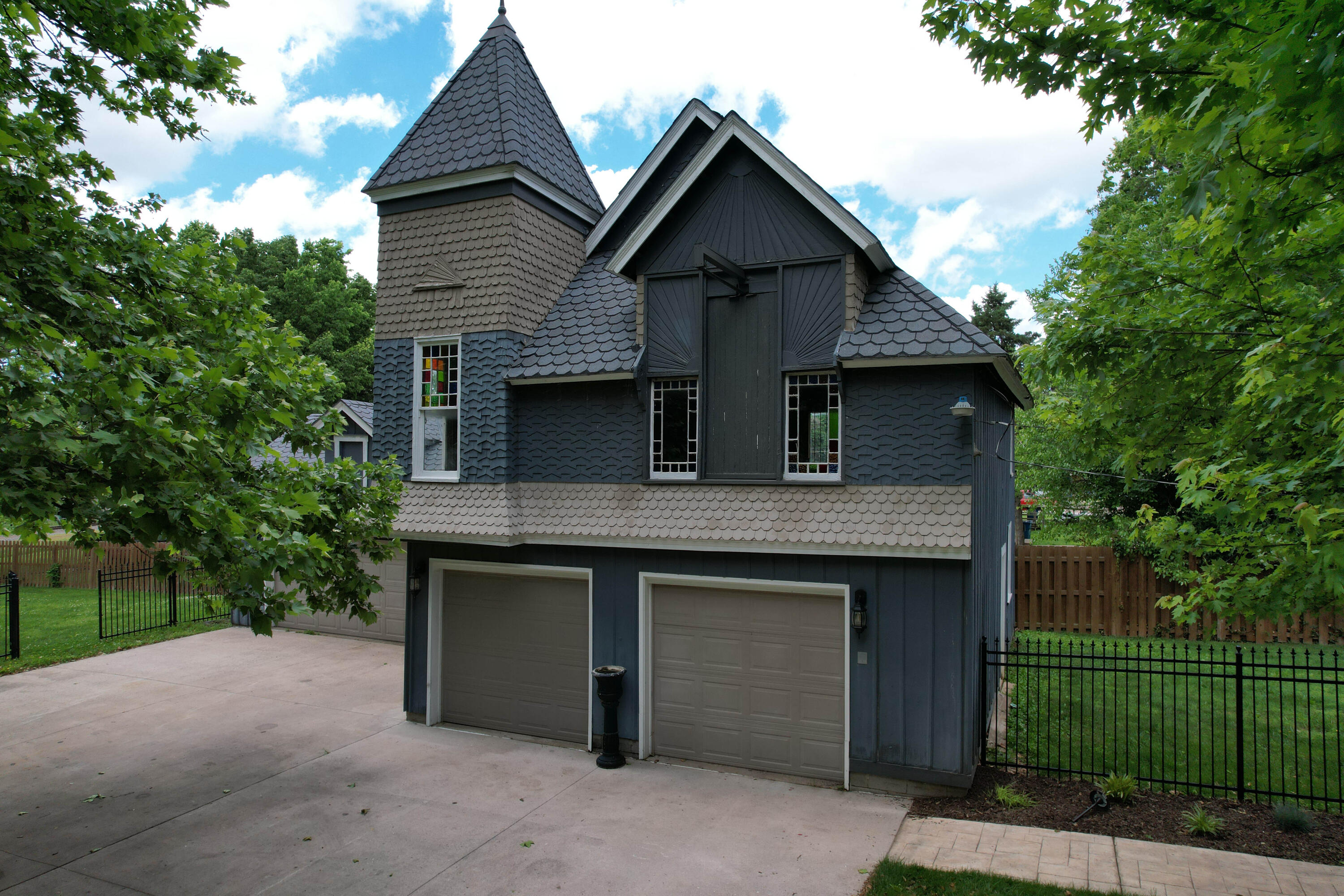 1435 East Walnut Street Property Photo 72