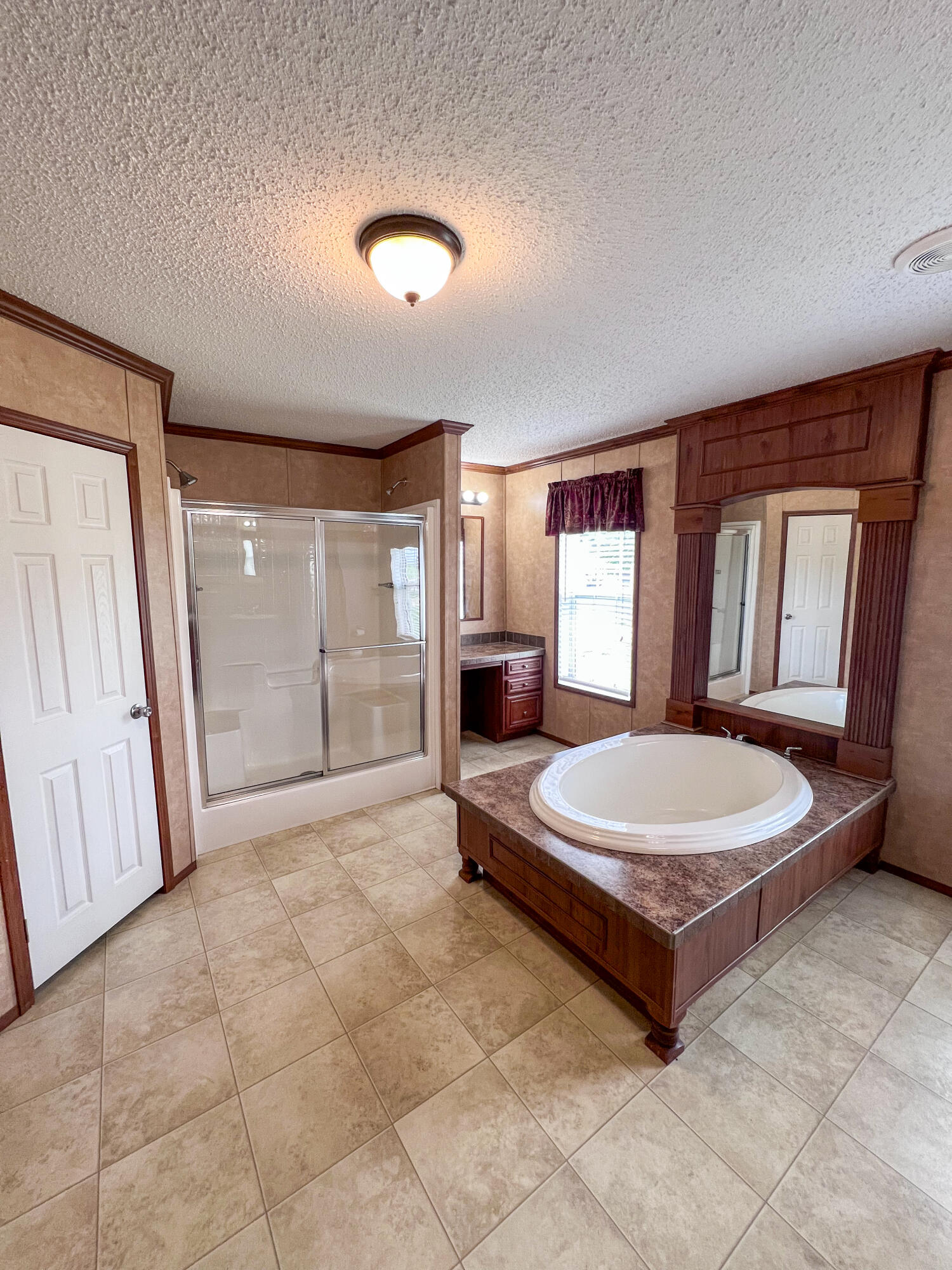 22115 County Road 271 Property Photo 22