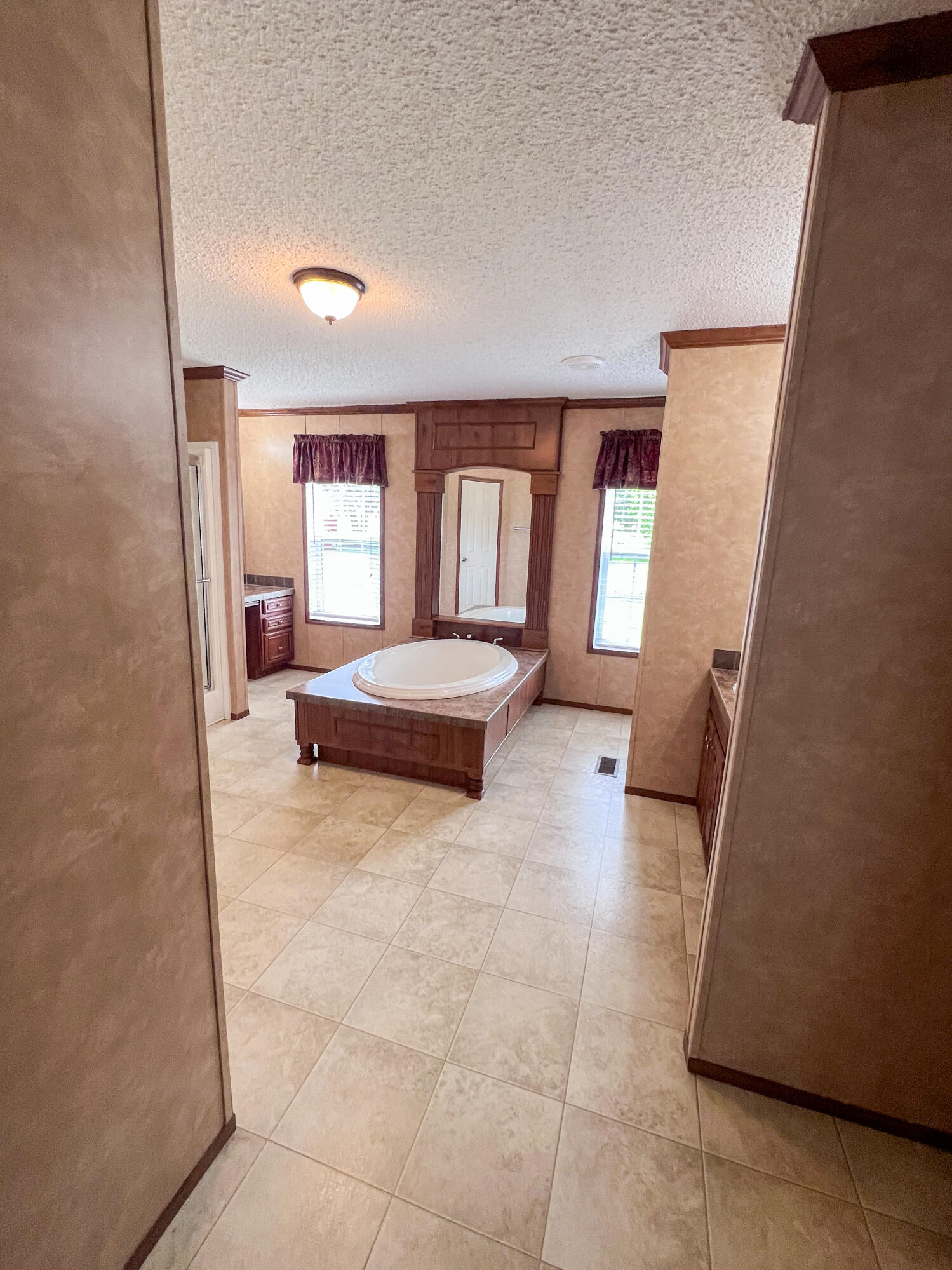 22115 County Road 271 Property Photo 23