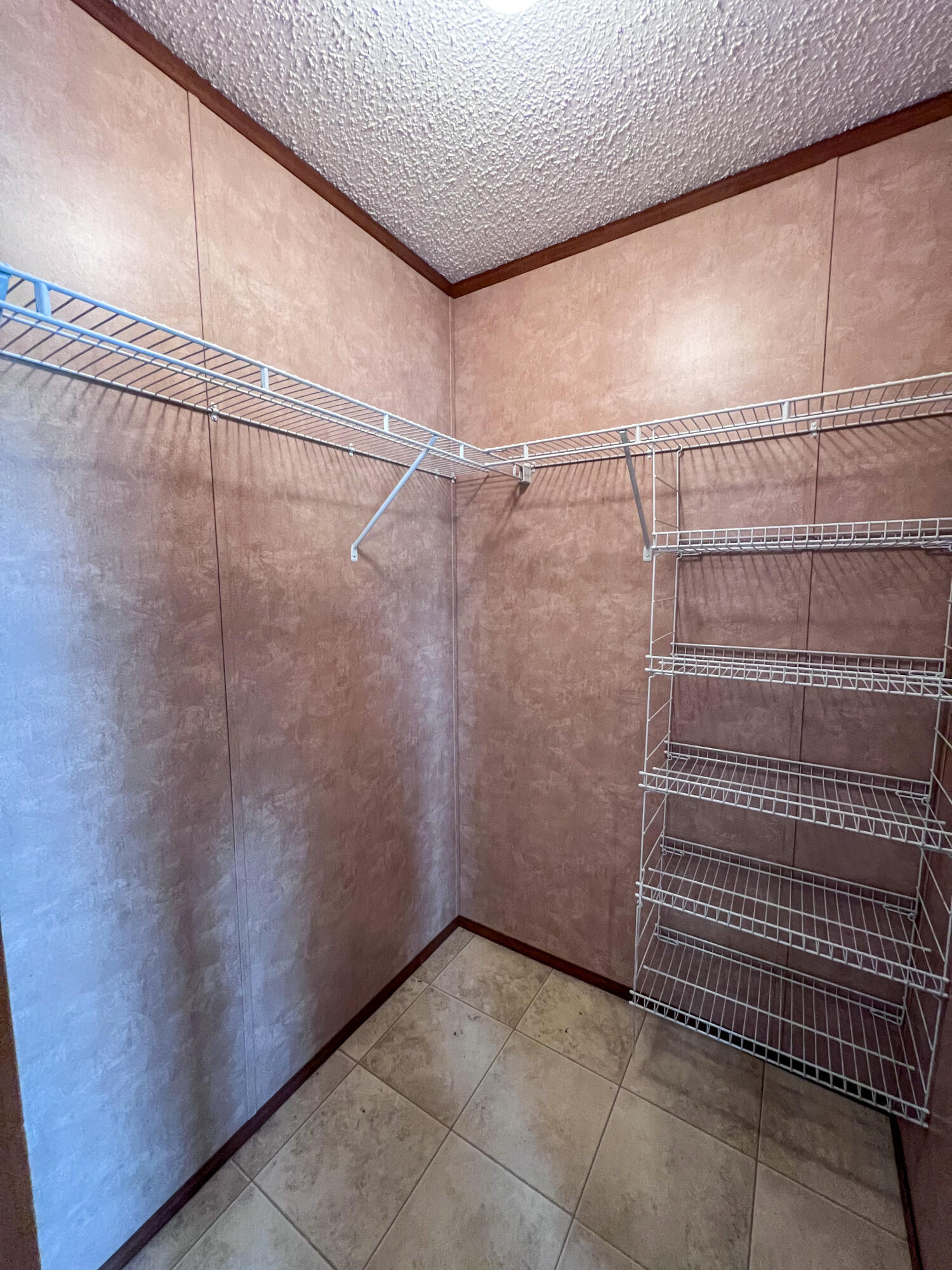 22115 County Road 271 Property Photo 26