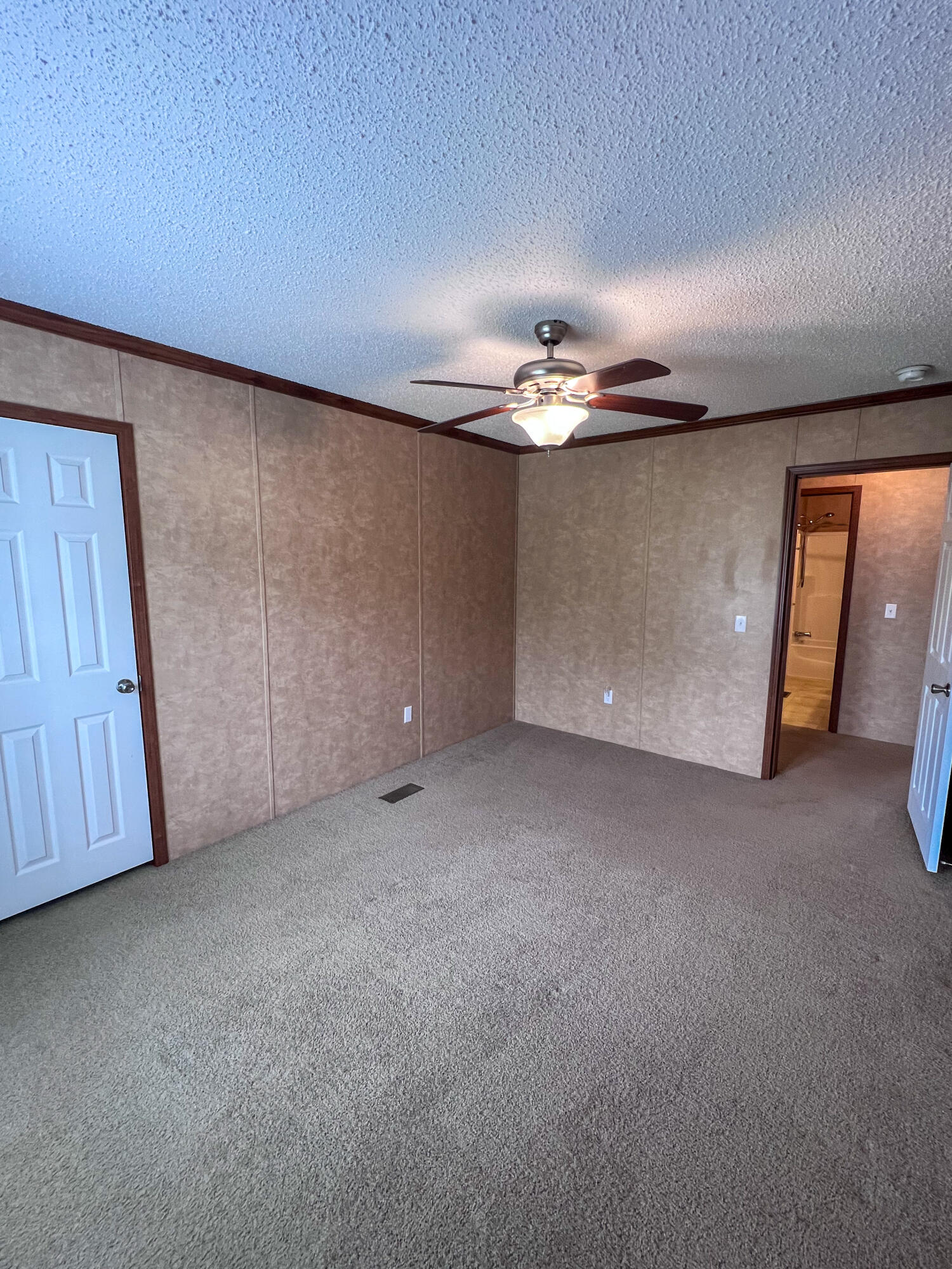 22115 County Road 271 Property Photo 35