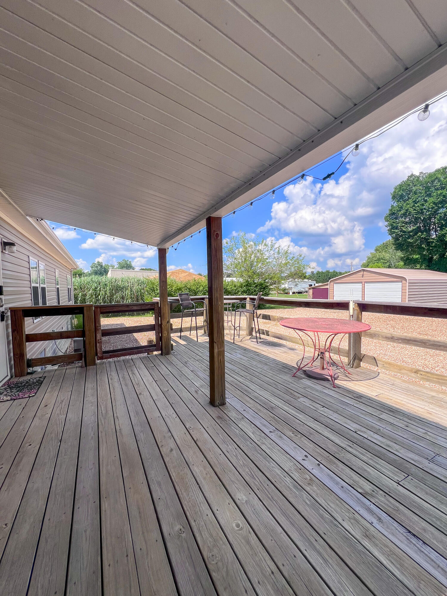 22115 County Road 271 Property Photo 39