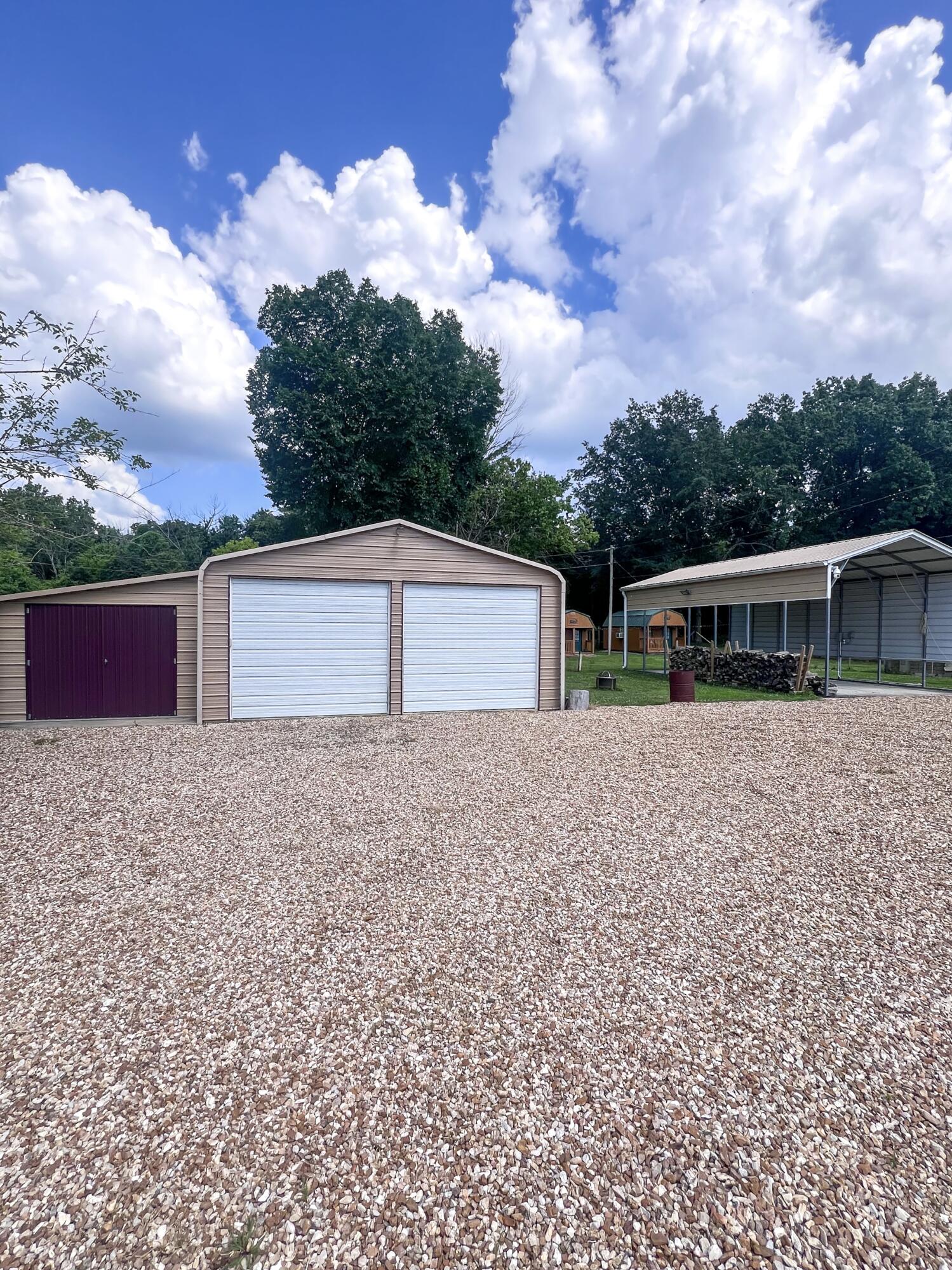 22115 County Road 271 Property Photo 42