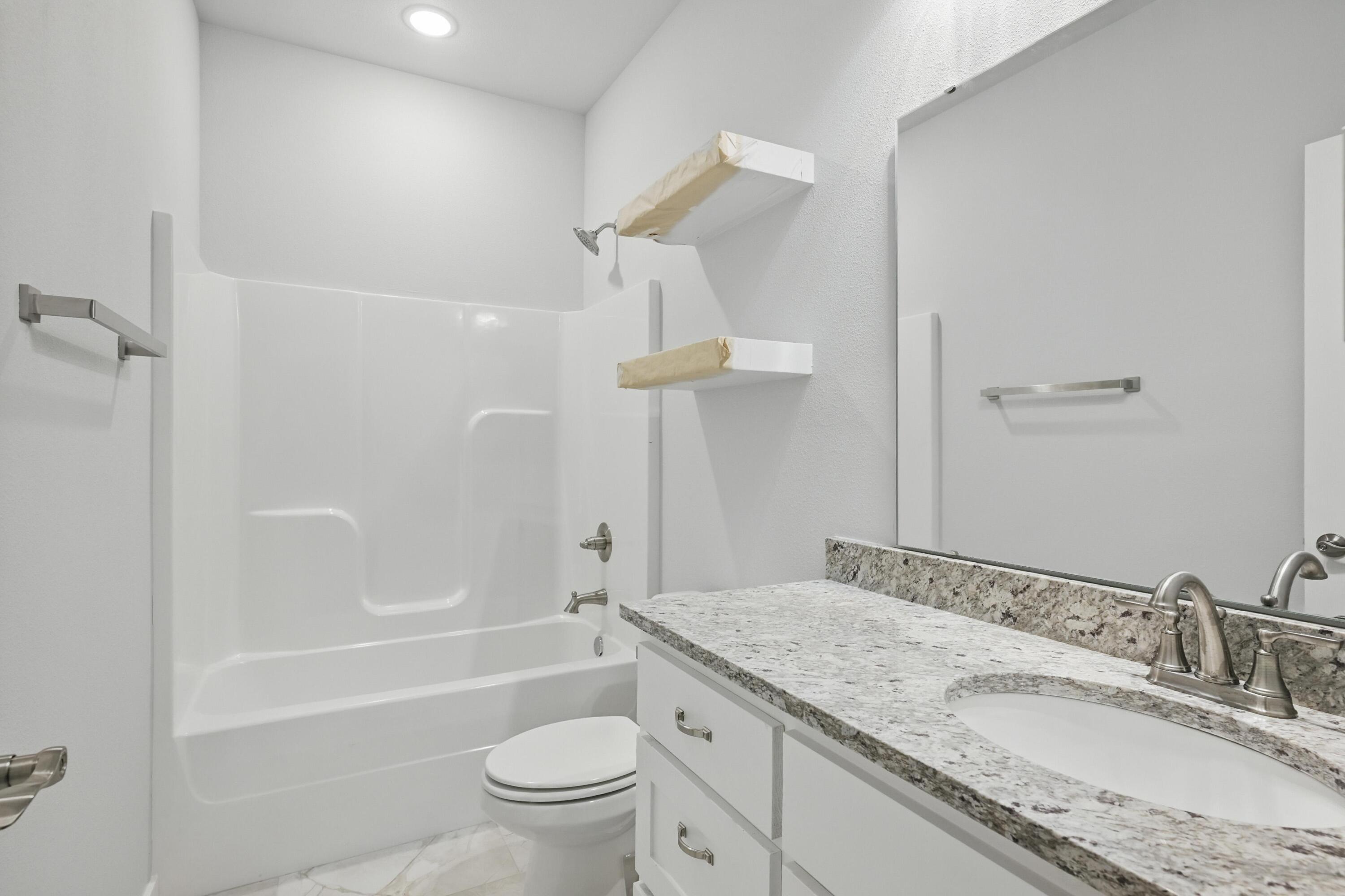402 Barton Place Property Photo 17