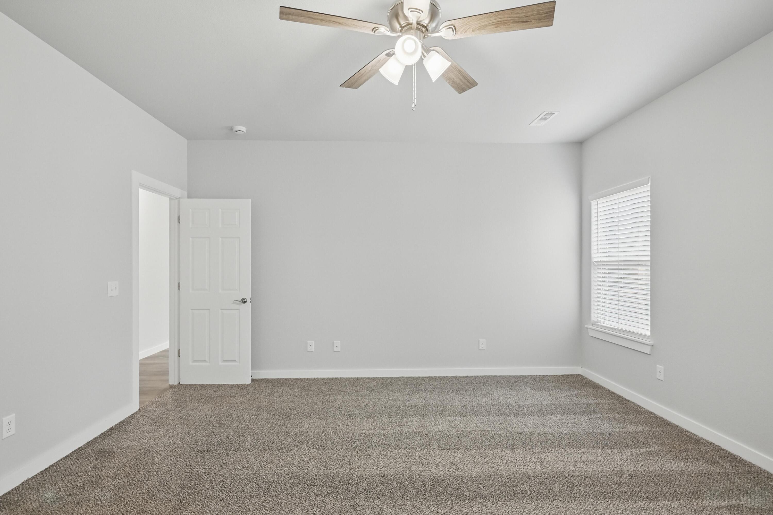 402 Barton Place Property Photo 24