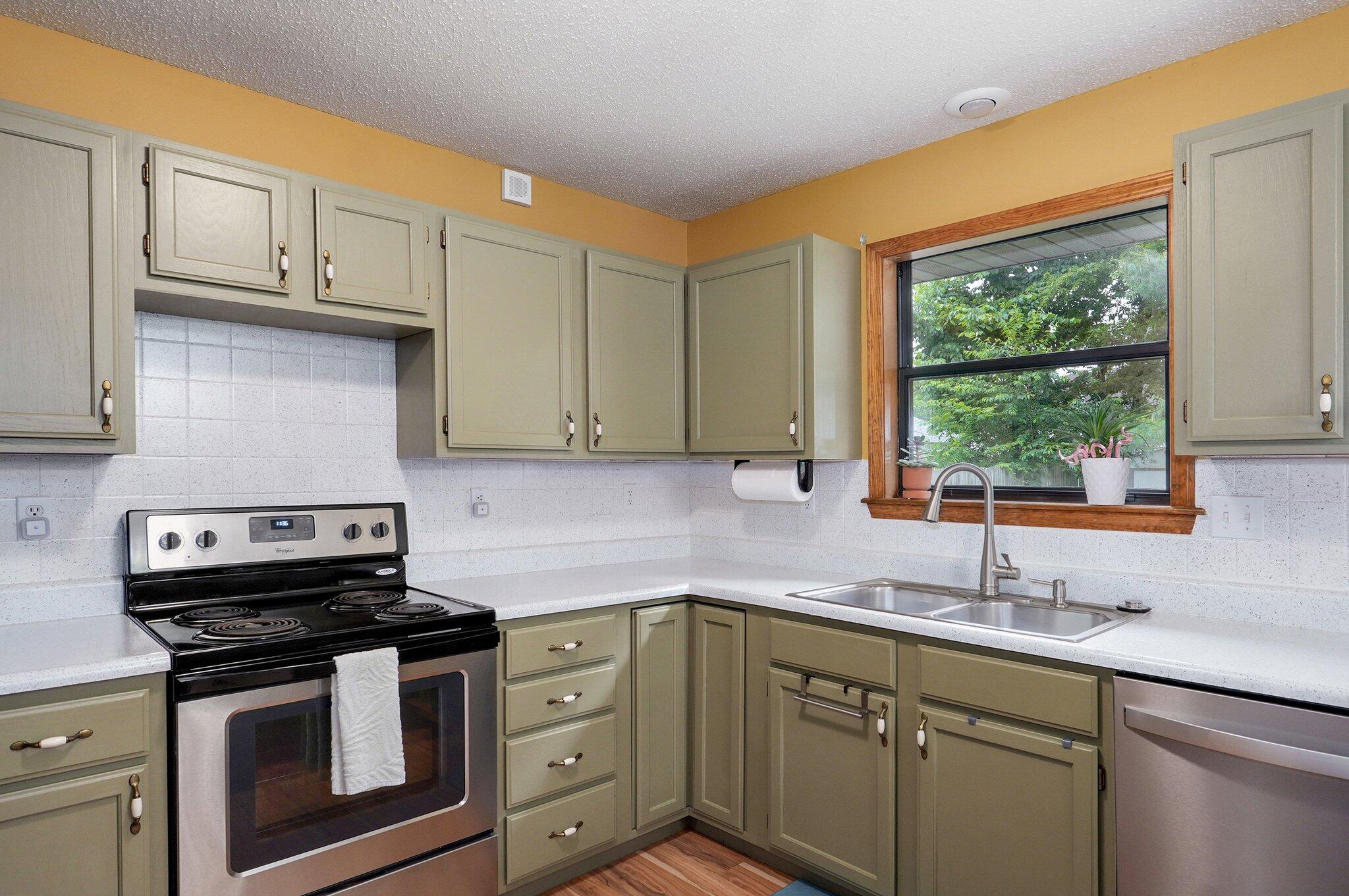 3966 West Tracy Street Property Photo 12
