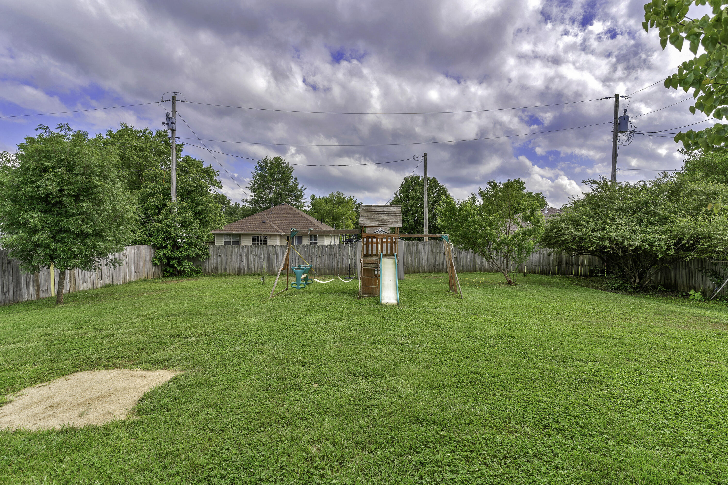 2236 East Logan Street Property Photo 32