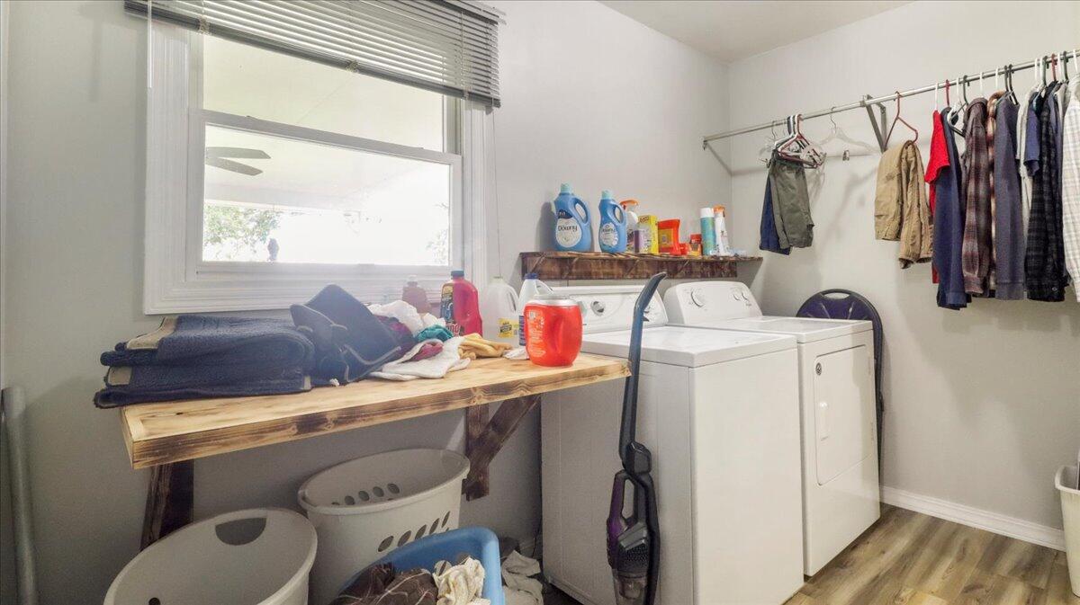 2631 State Highway W Property Photo 17