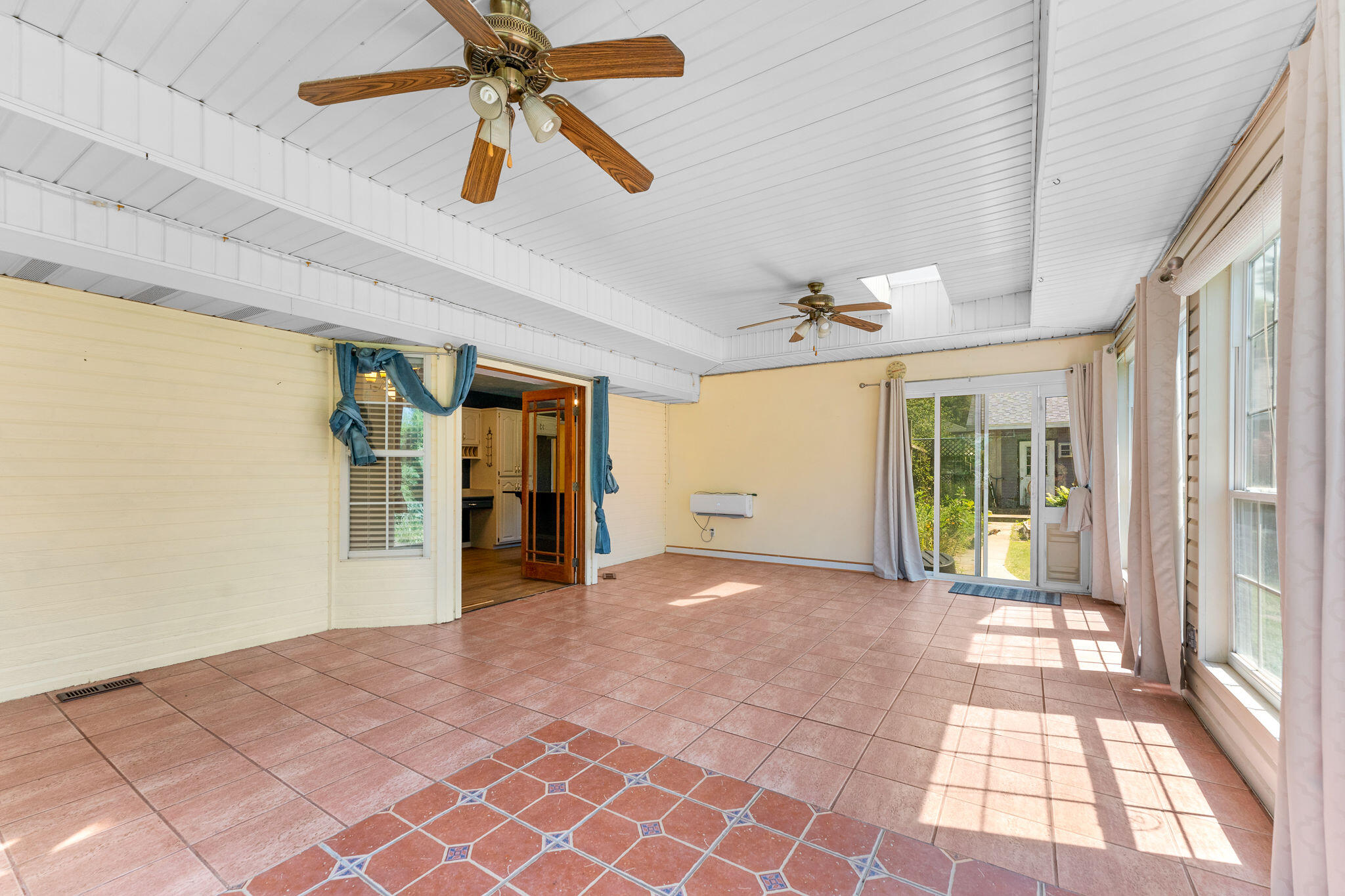 4501 North 16th Street Property Photo 18