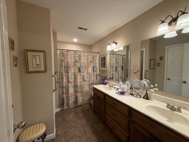 1380 North Chicago Avenue Property Photo 14