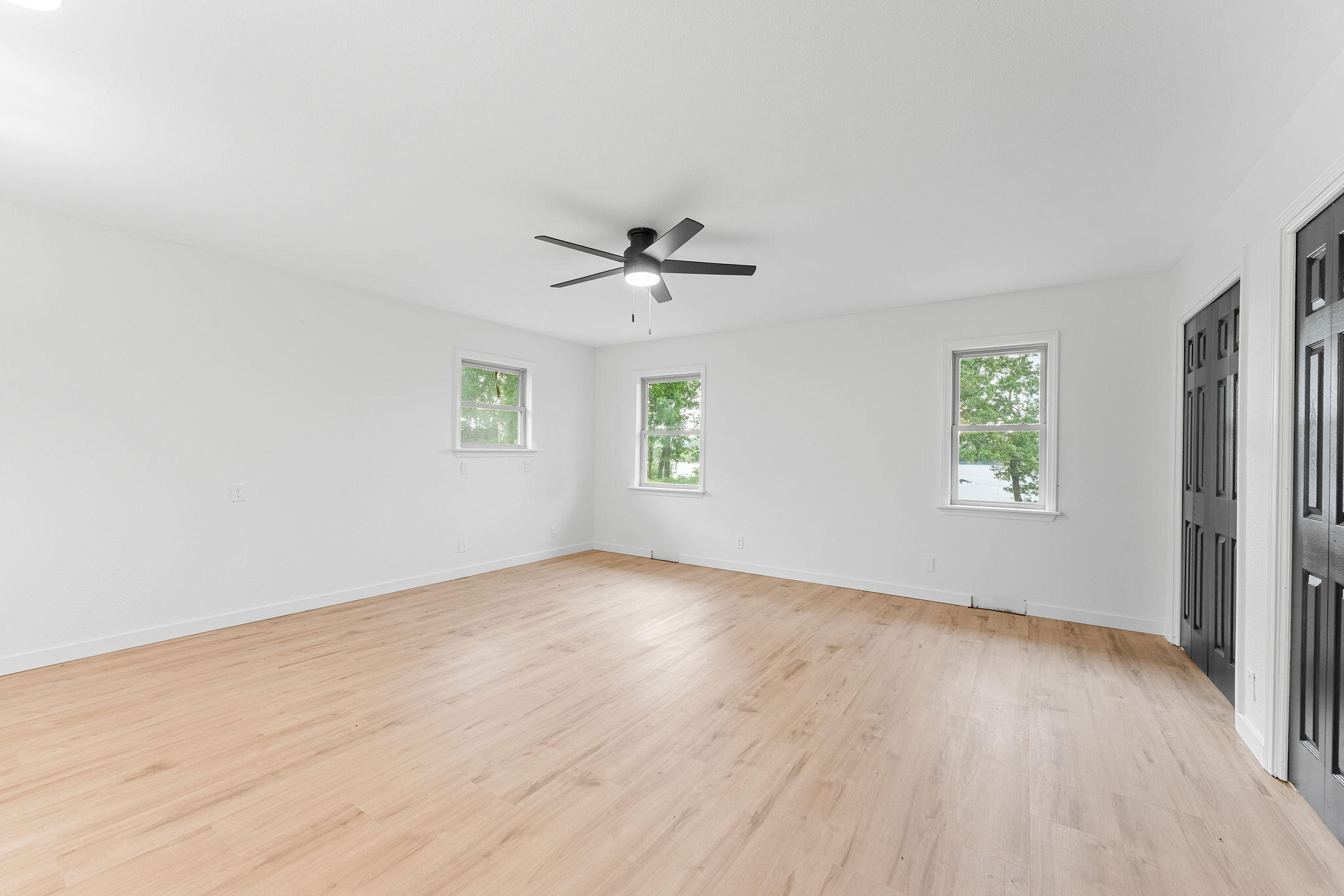 26237 Twin Rivers Drive Property Photo 28