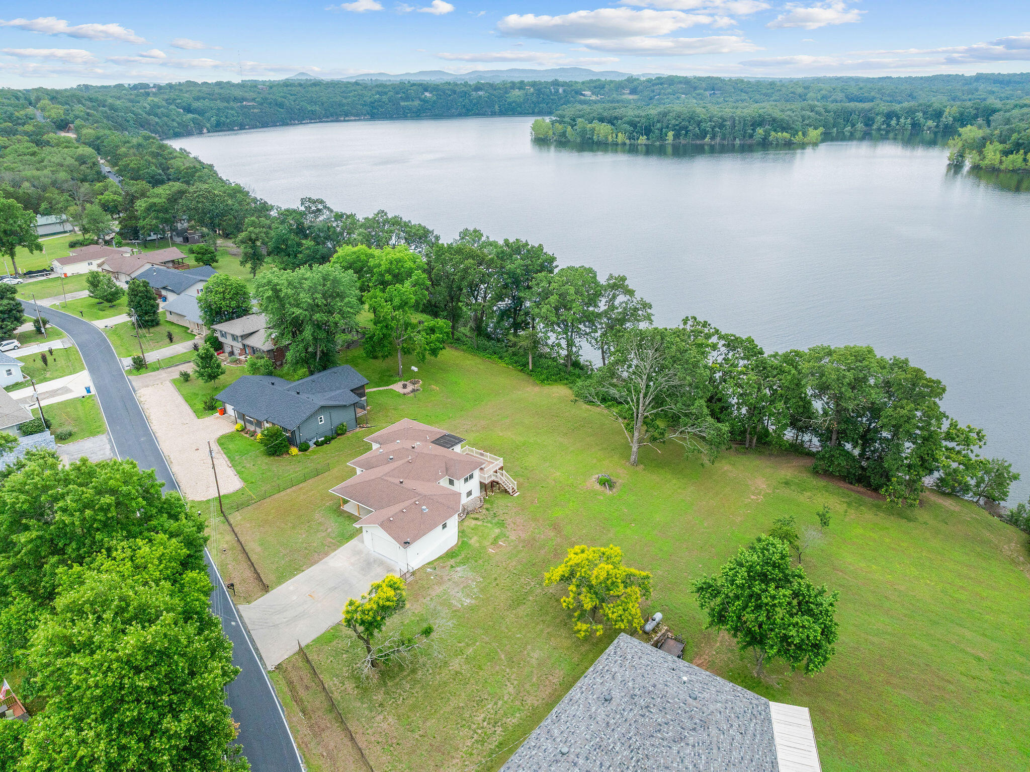 26237 Twin Rivers Drive Property Photo 36