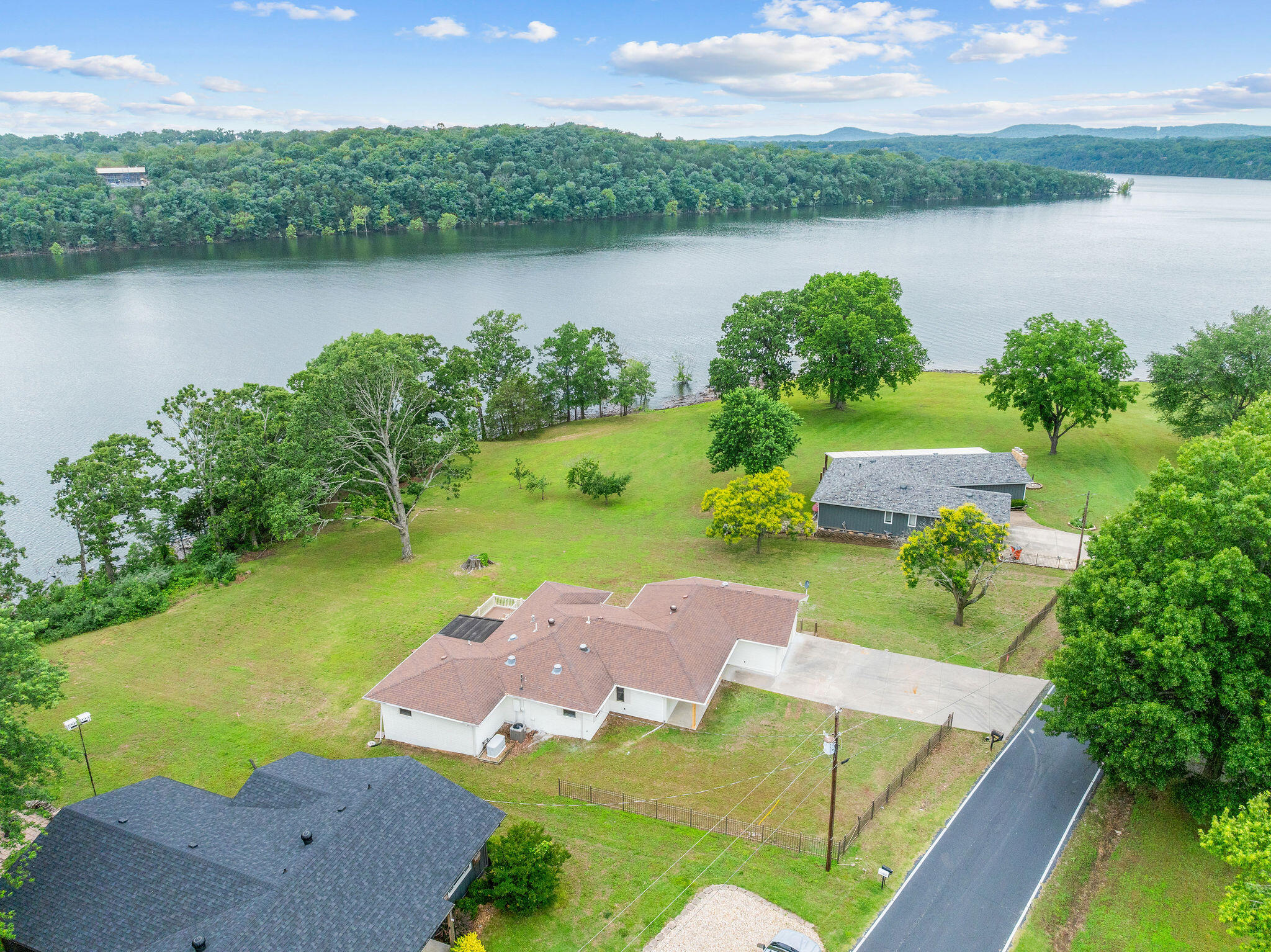 26237 Twin Rivers Drive Property Photo 39