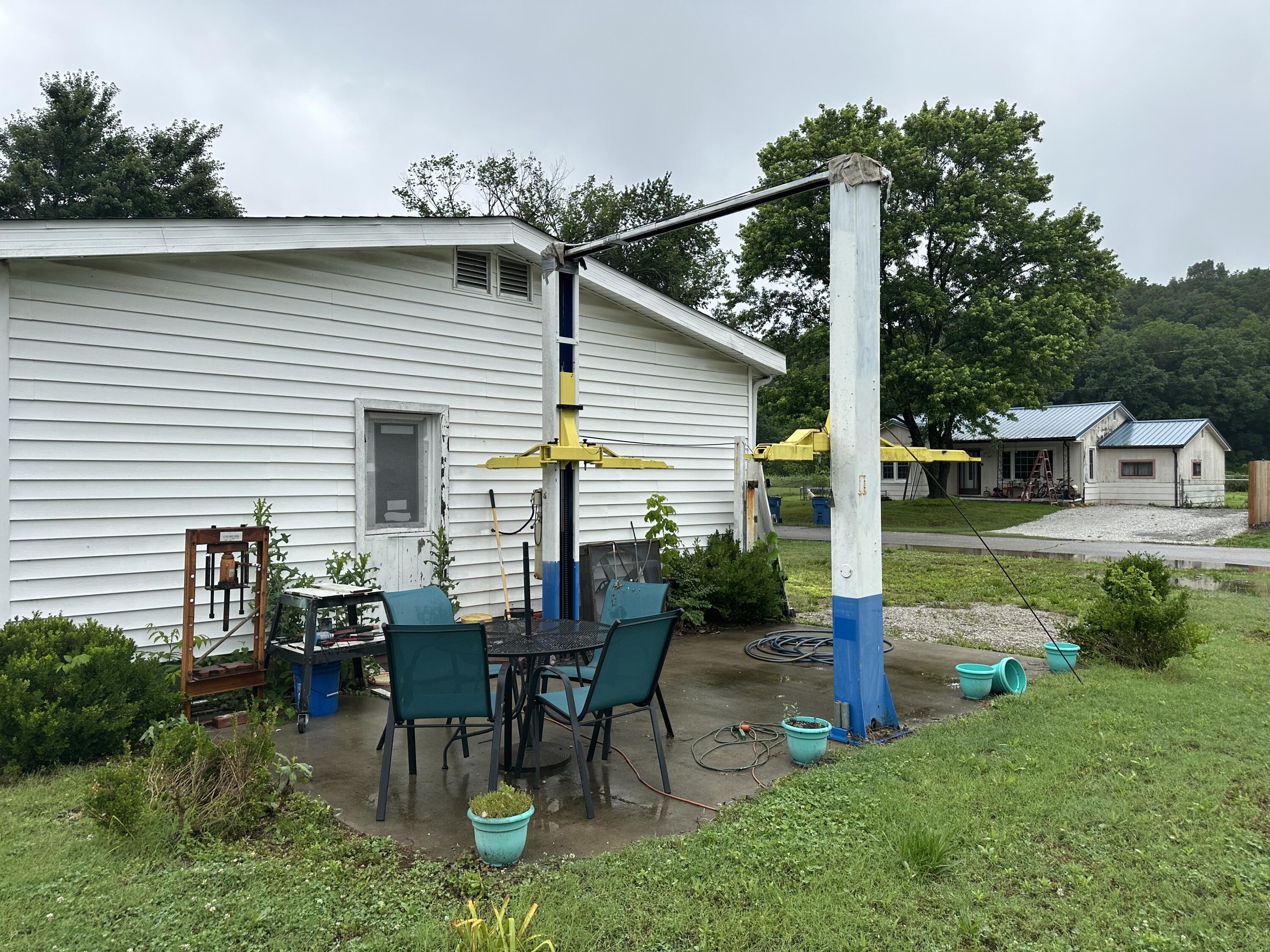 1003 Adams Avenue Property Photo 13