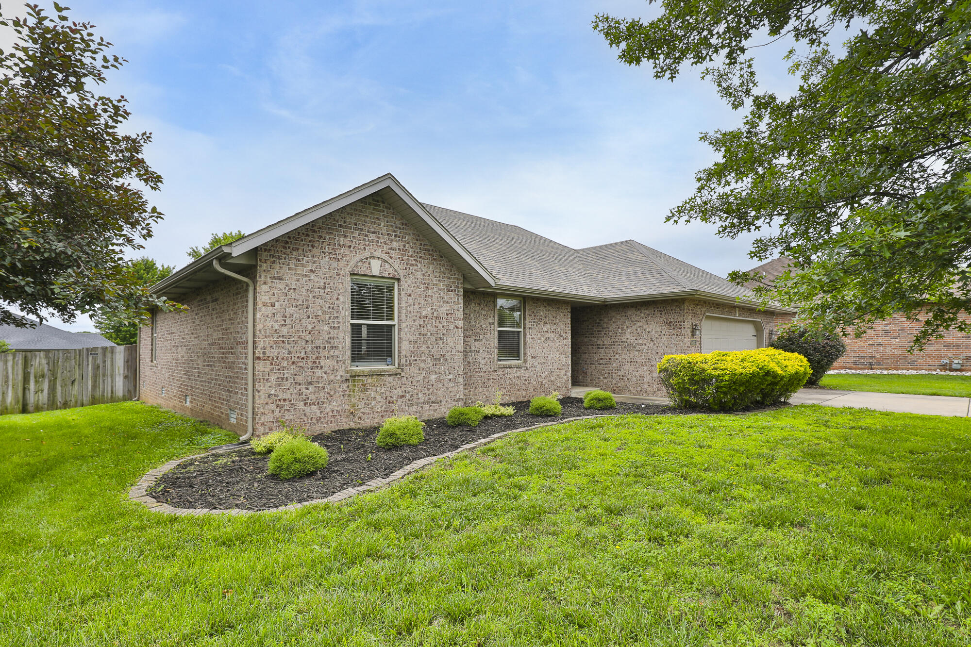 5344 Soapberry Court Property Photo 4