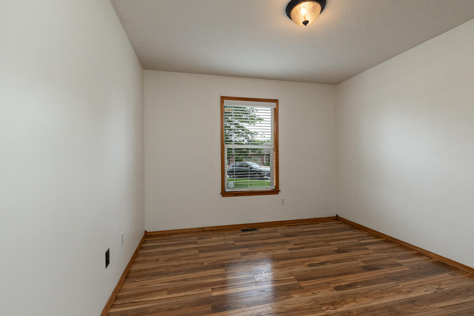 5344 Soapberry Court Property Photo 25