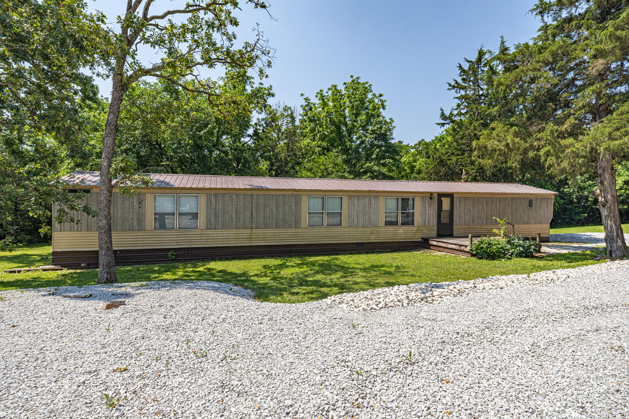 20690 Deer Run Property Photo 1