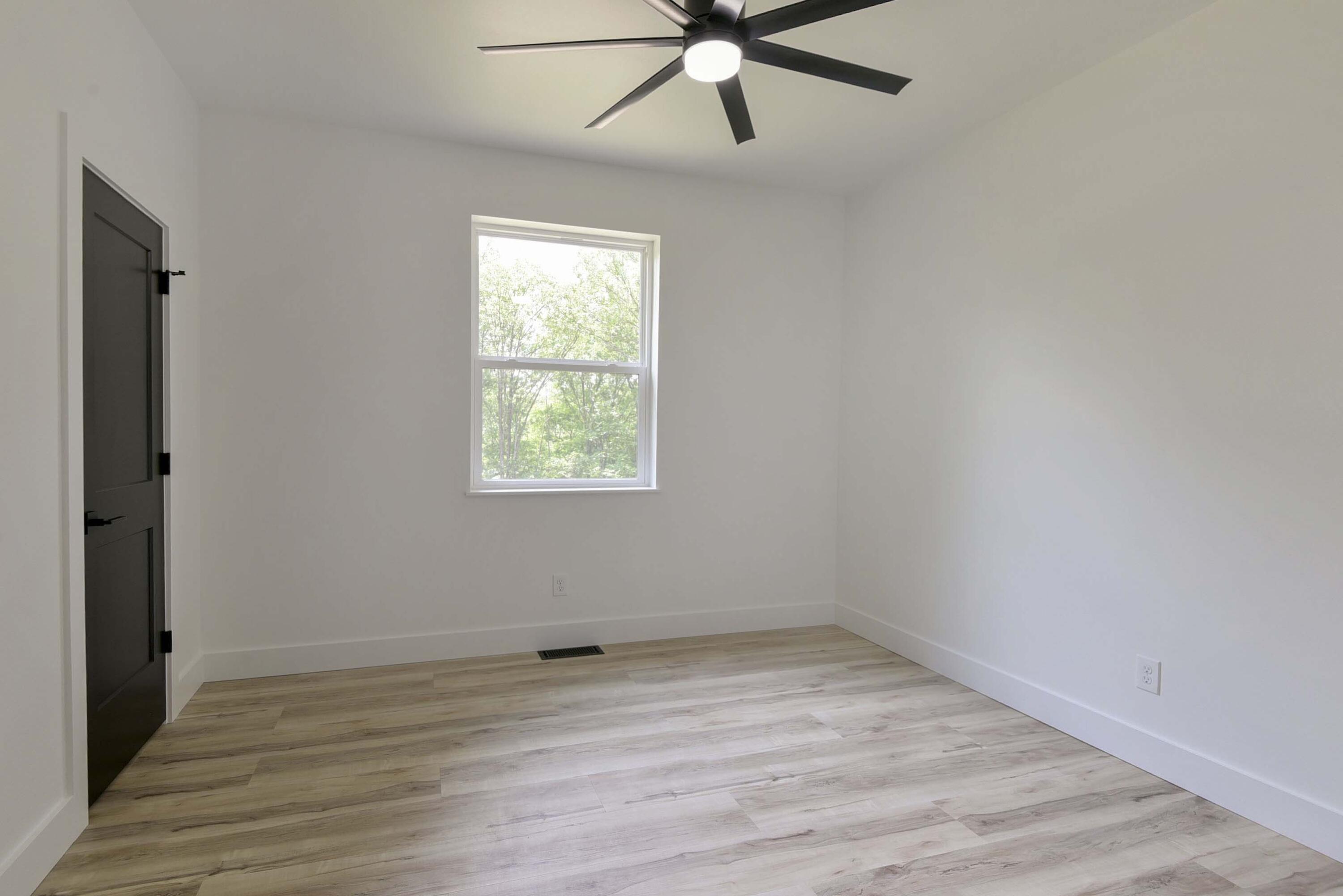 102 James River Road Property Photo 28