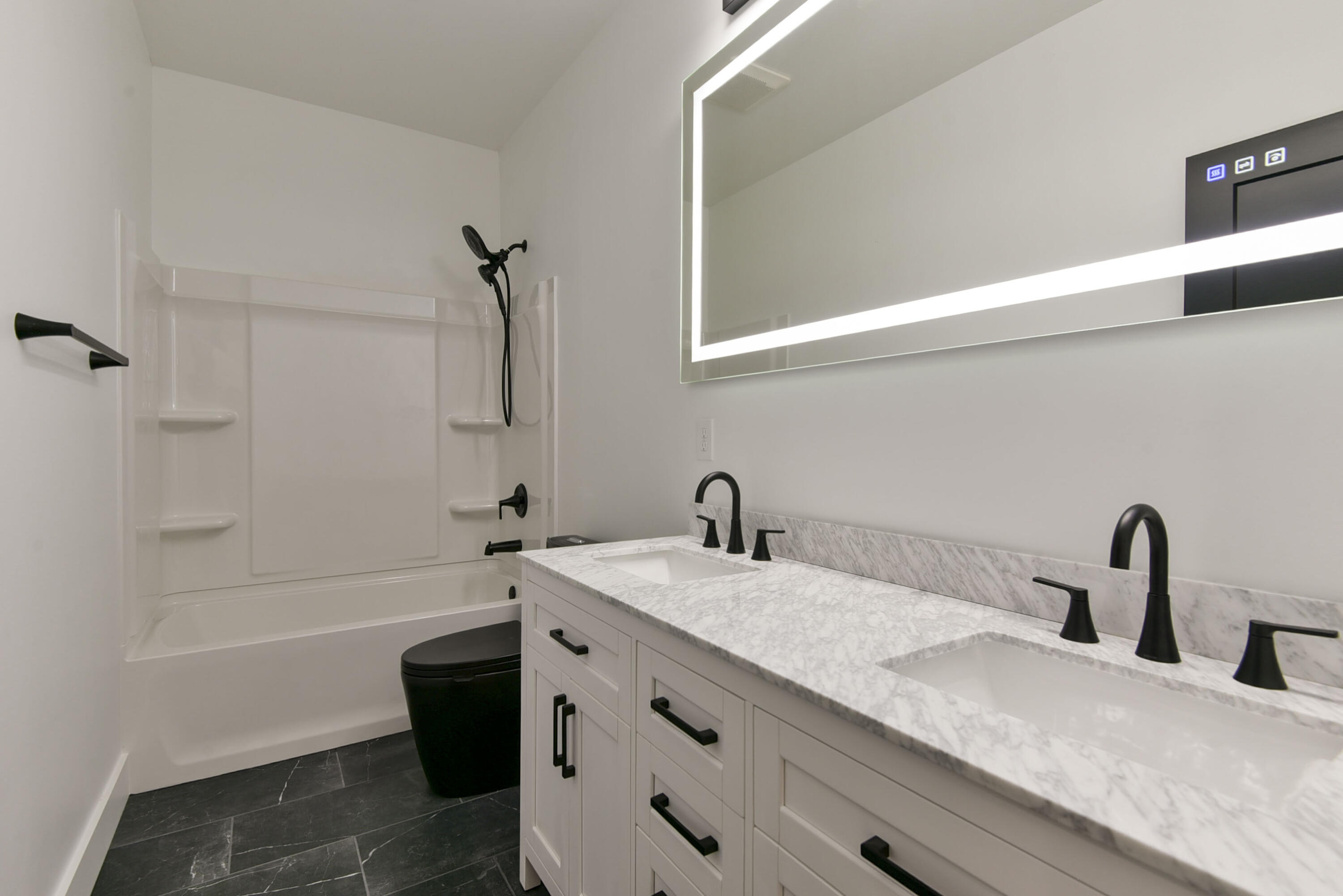 102 James River Road Property Photo 32