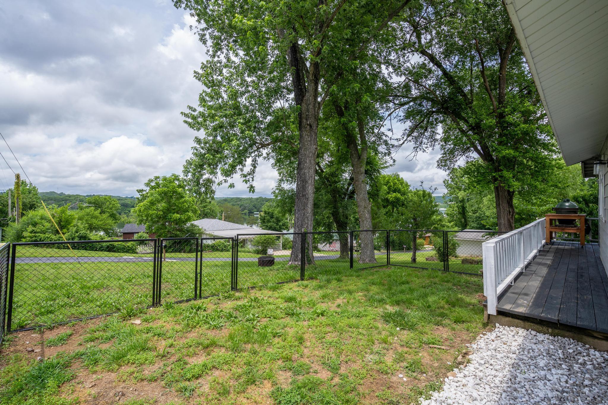 166 Seaman Street Property Photo 6