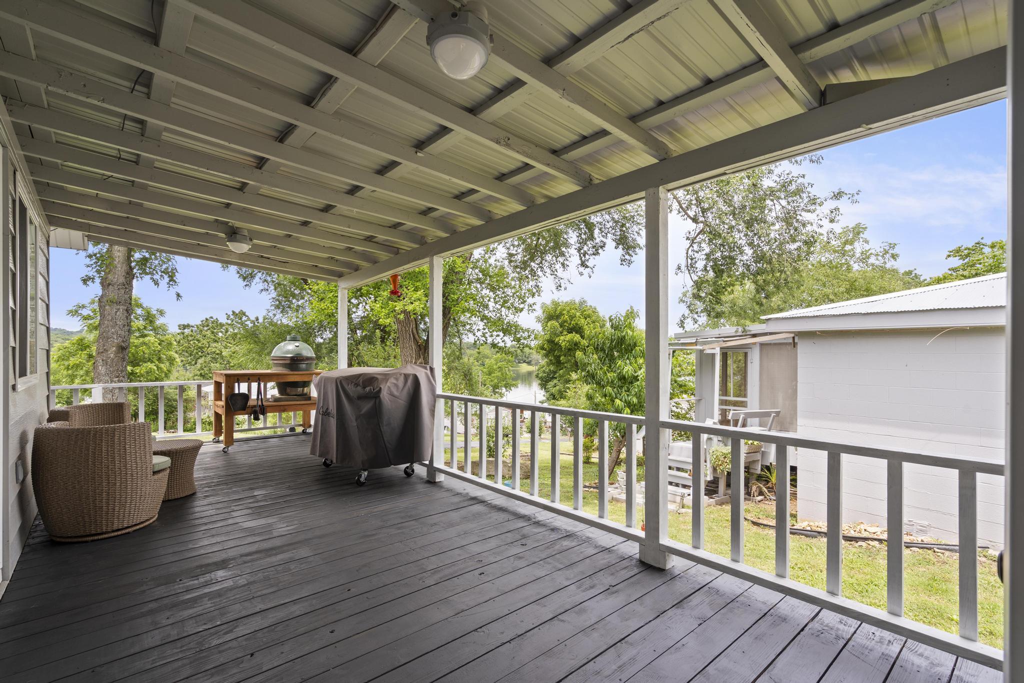 166 Seaman Street Property Photo 8