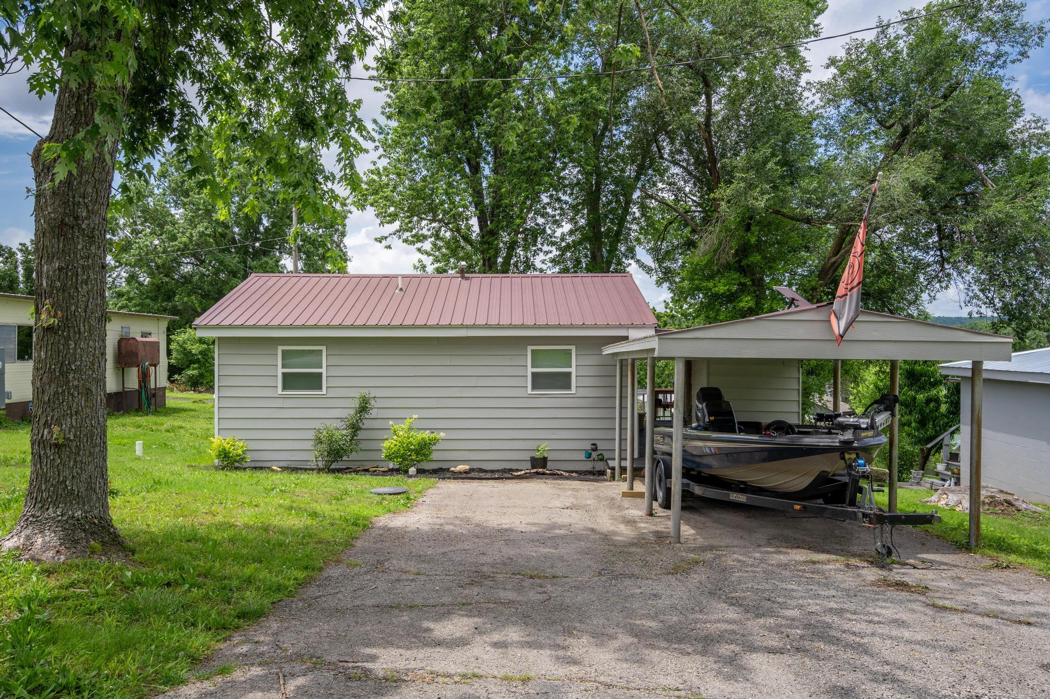 166 Seaman Street Property Photo 10
