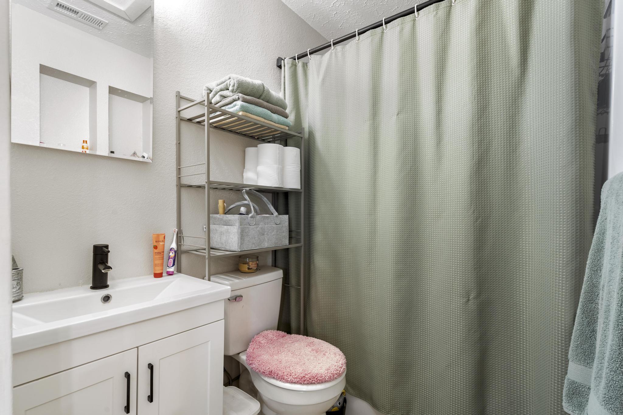 166 Seaman Street Property Photo 27