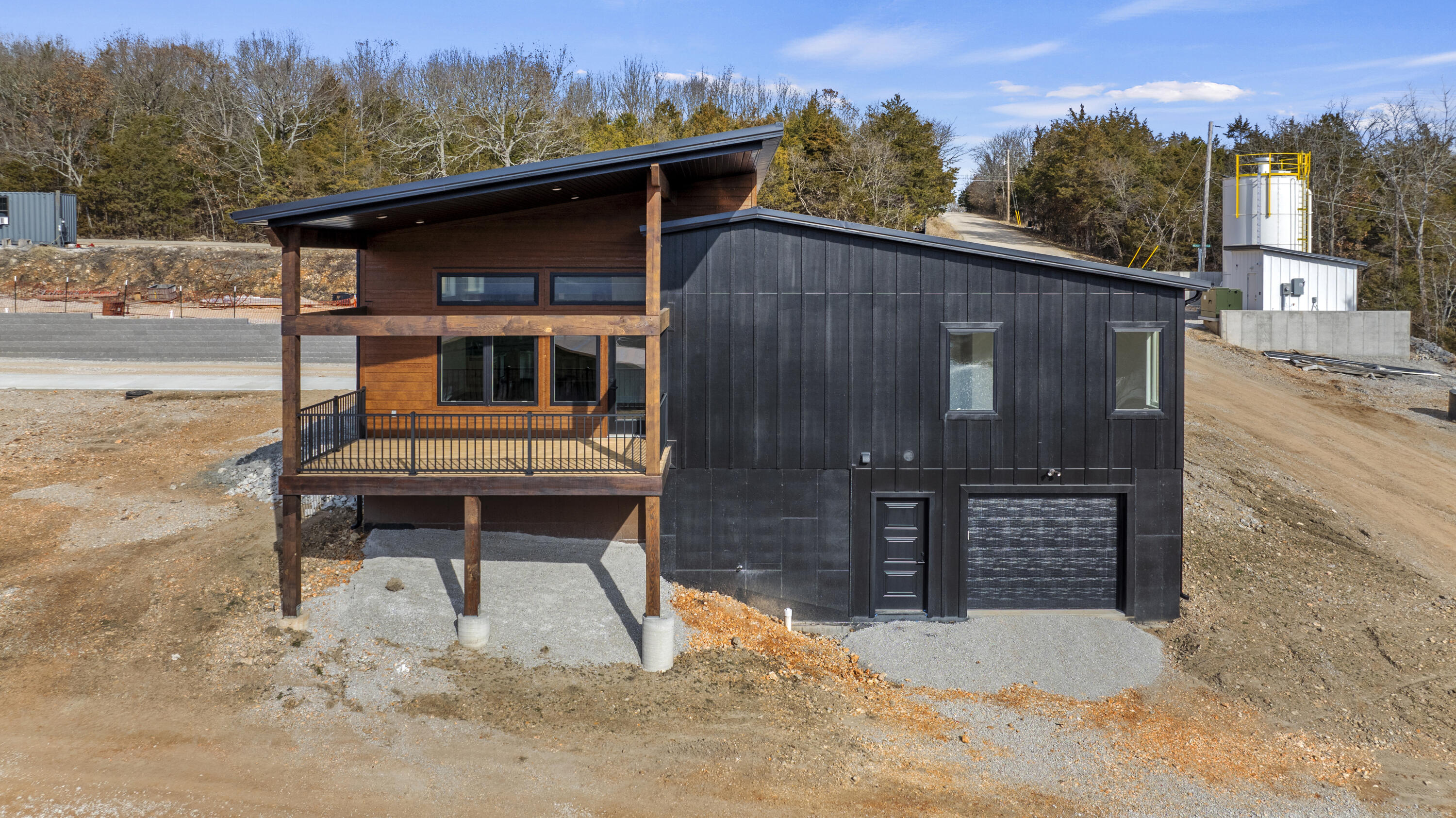 40 Cocobolo Drive Property Photo 2