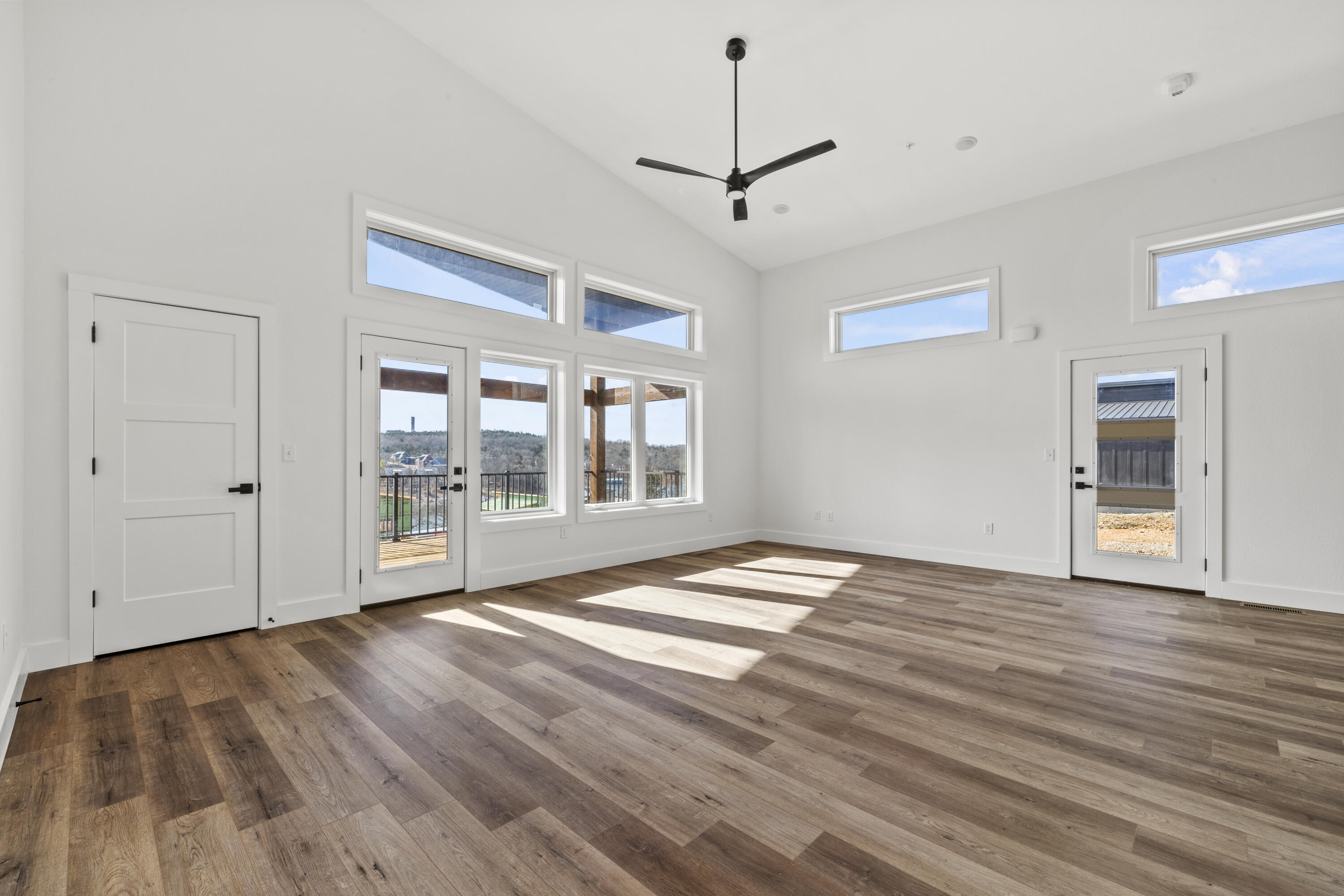 40 Cocobolo Drive Property Photo 10