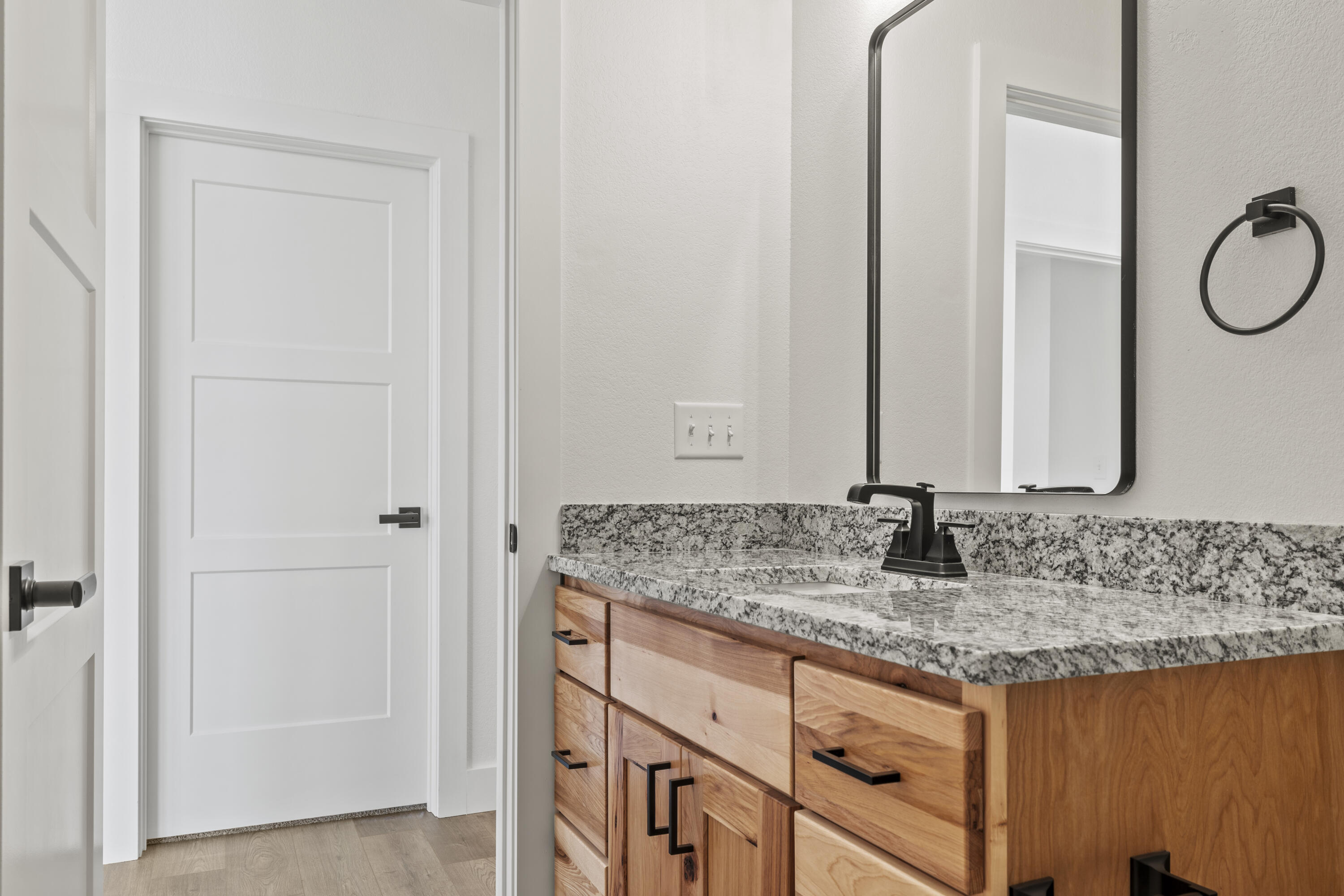 40 Cocobolo Drive Property Photo 18
