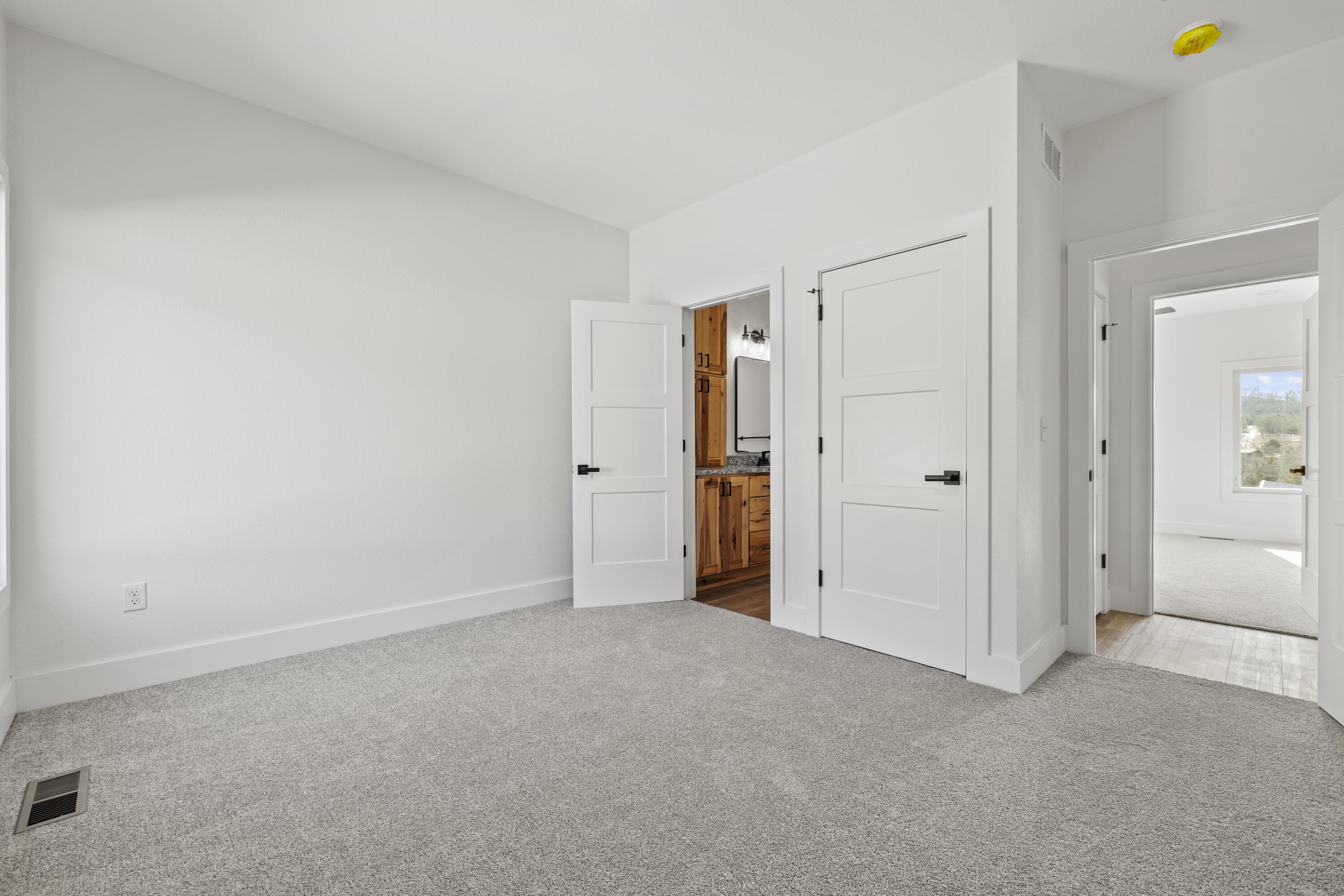 40 Cocobolo Drive Property Photo 20