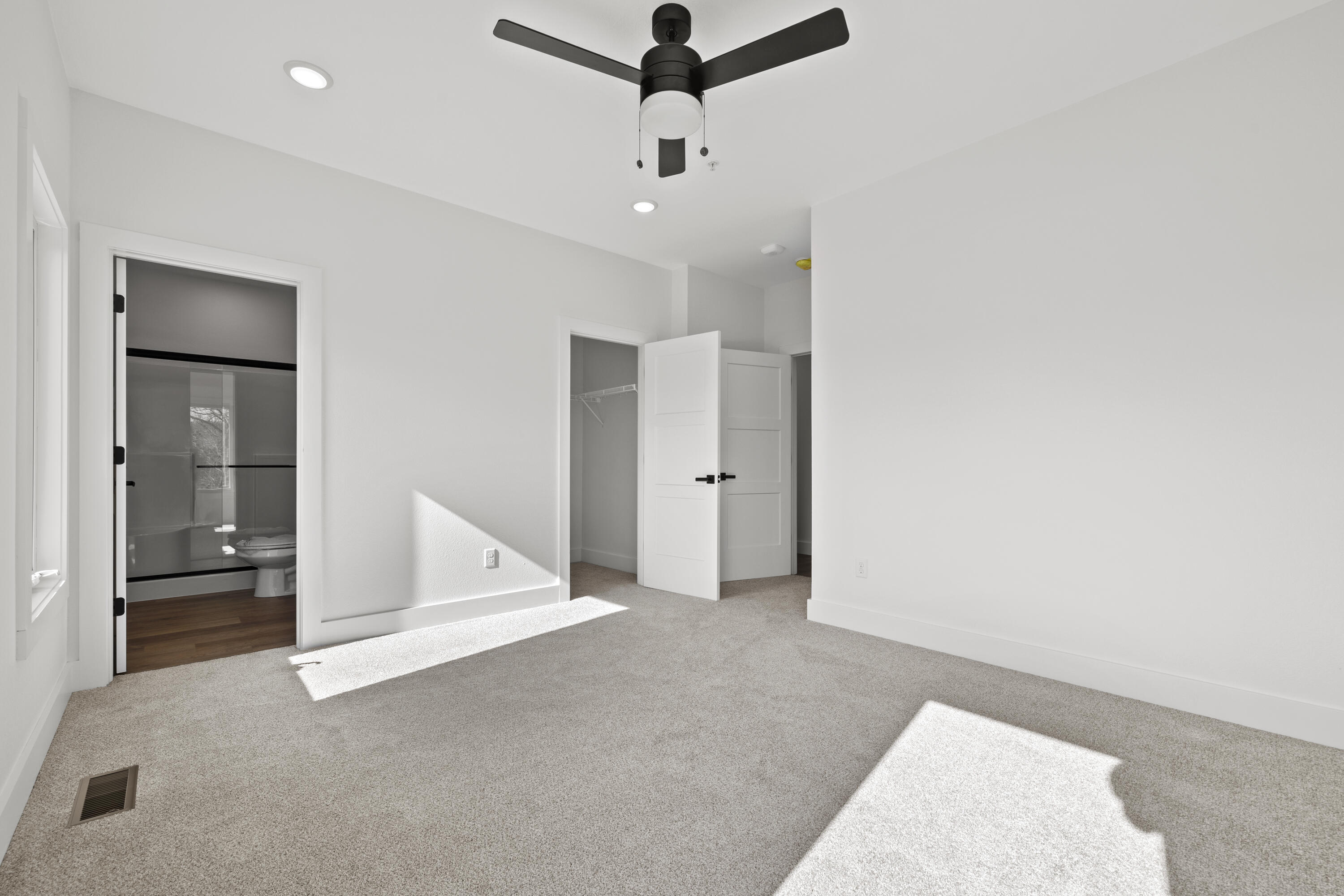 40 Cocobolo Drive Property Photo 26