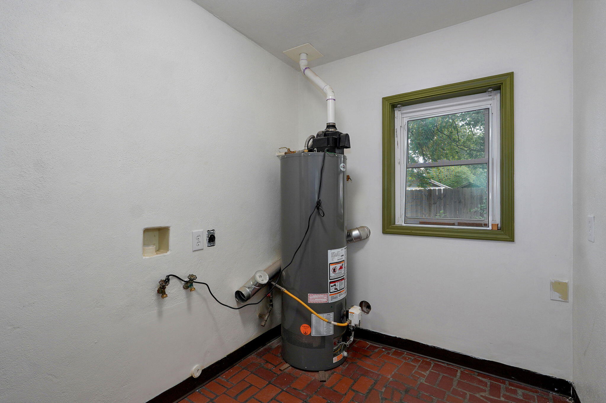 1516 West Lee Street Property Photo 14